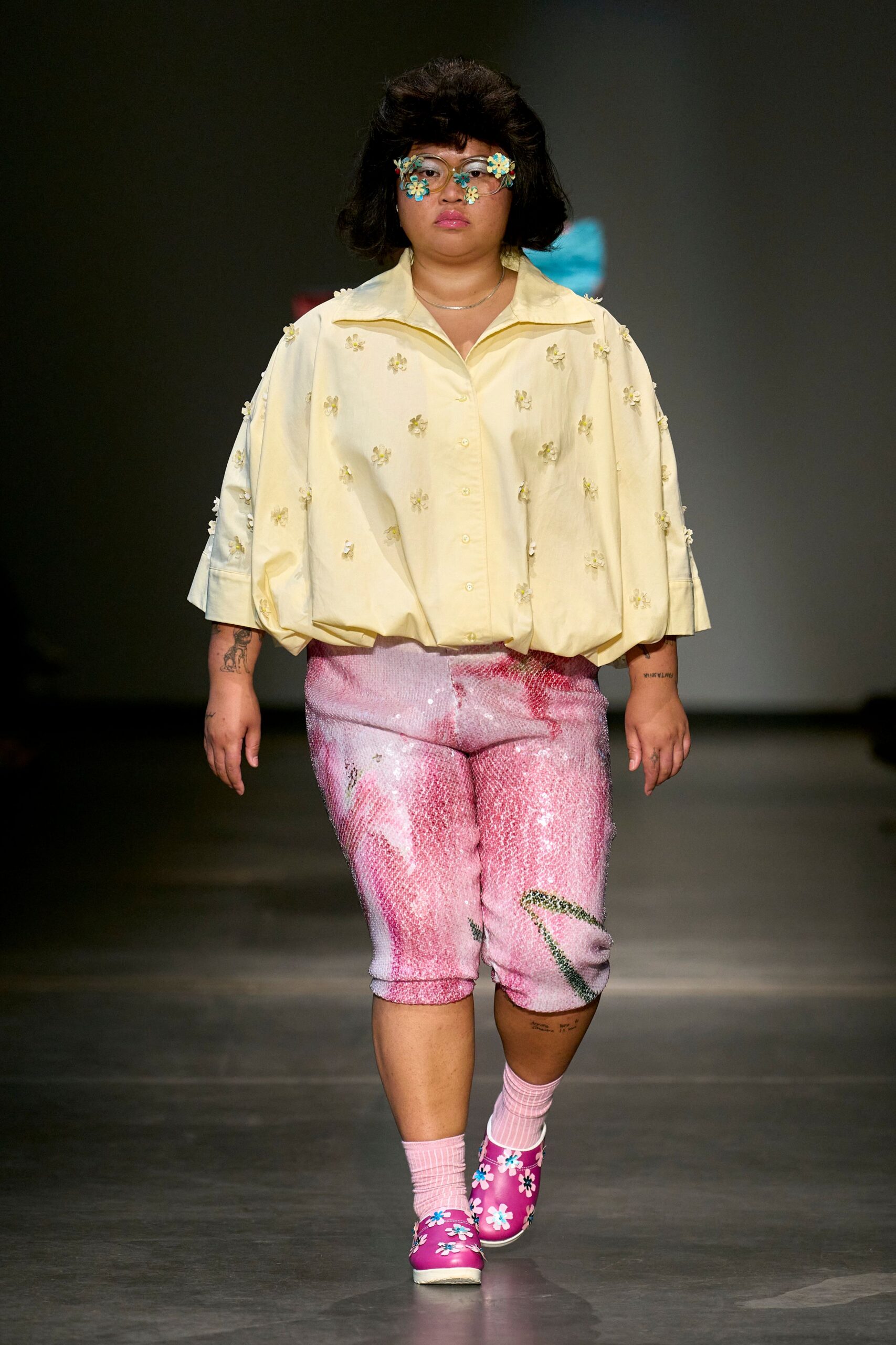 yellow cotton short-sleeve collared oversized embroidered shirt