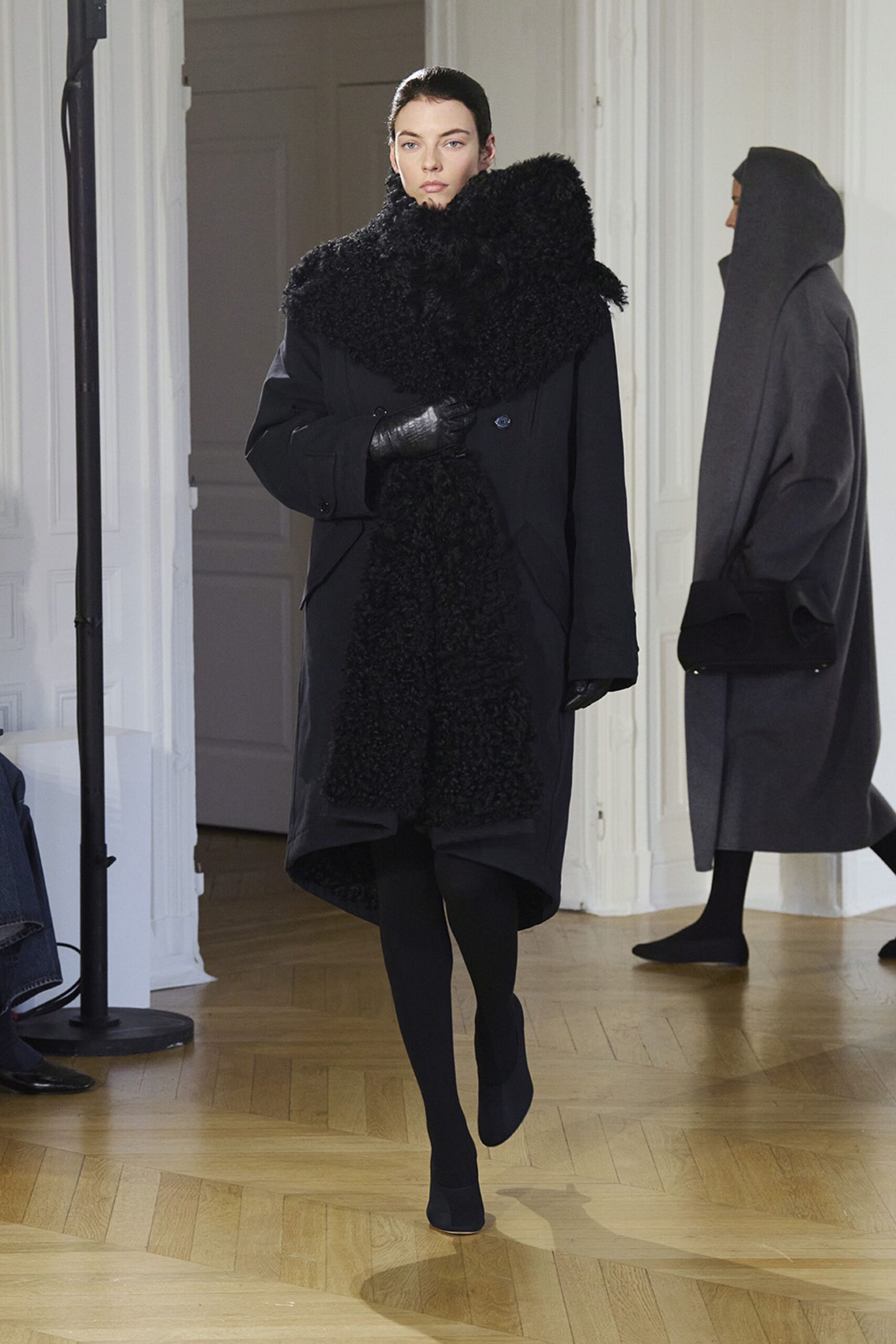 black wool relaxed coat