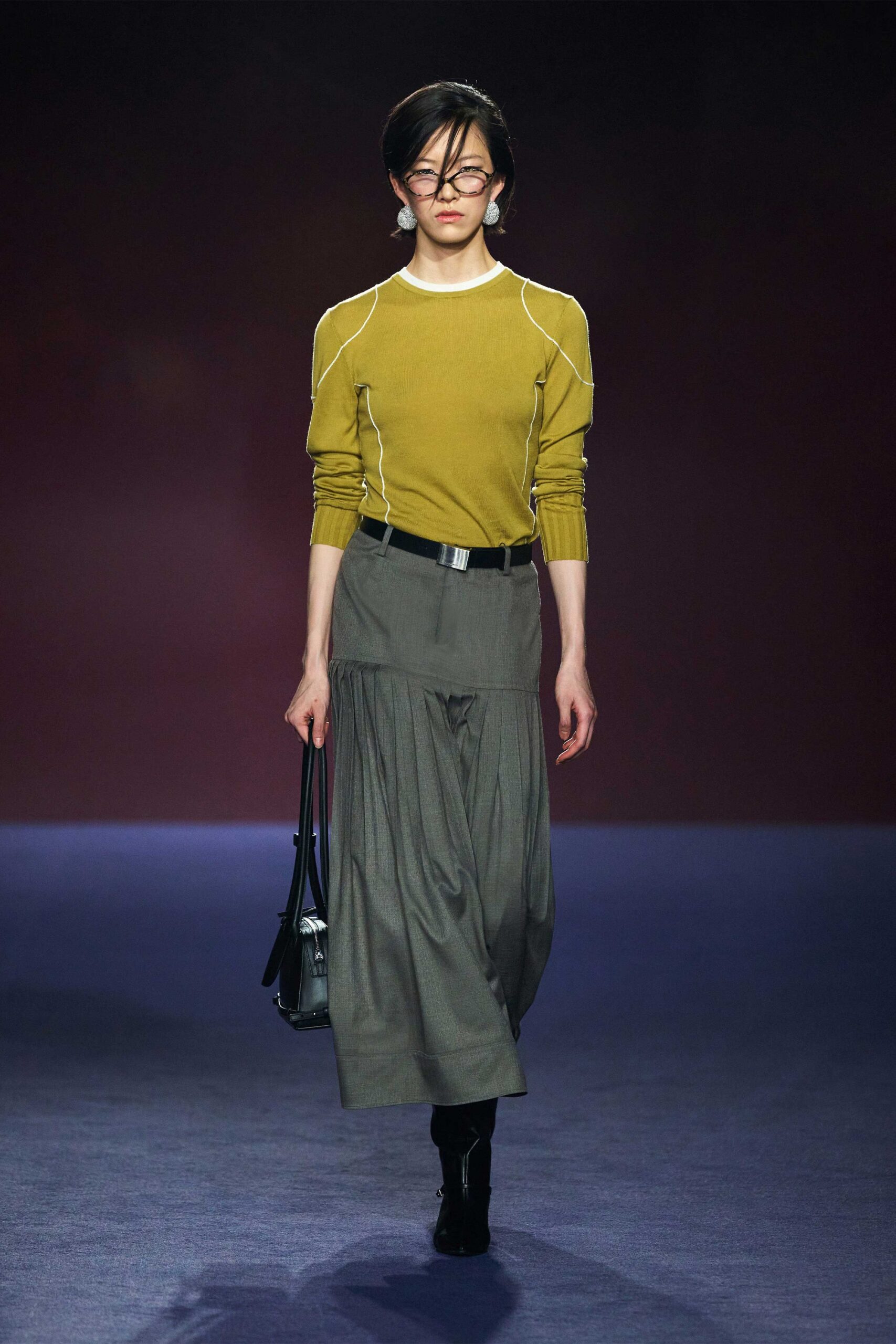 gray cotton relaxed high-waisted pleated midi skirt