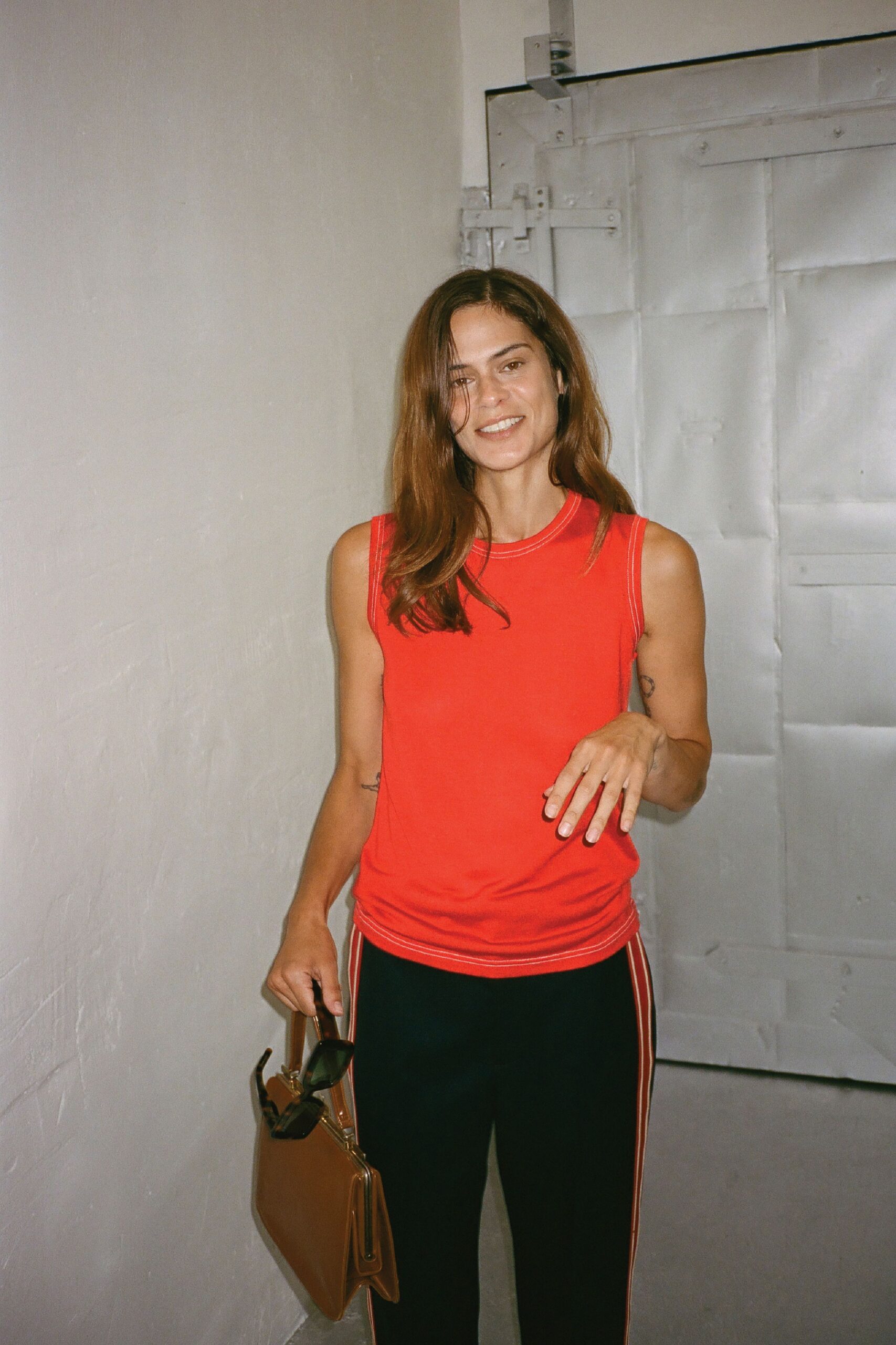 red cotton sleeveless collared fitted tank-top
