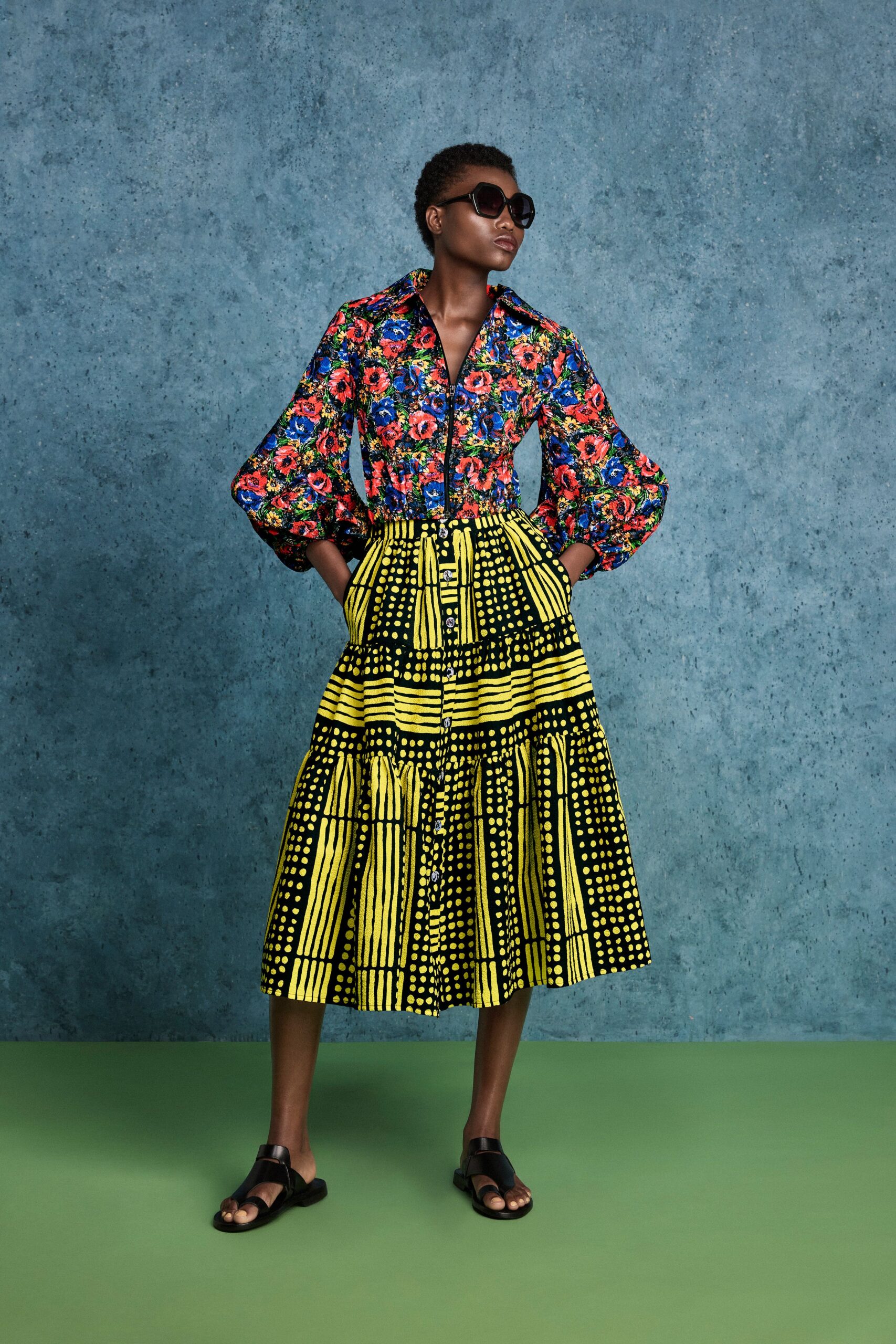 blue cotton long-sleeve collared relaxed floral buttoned shirt