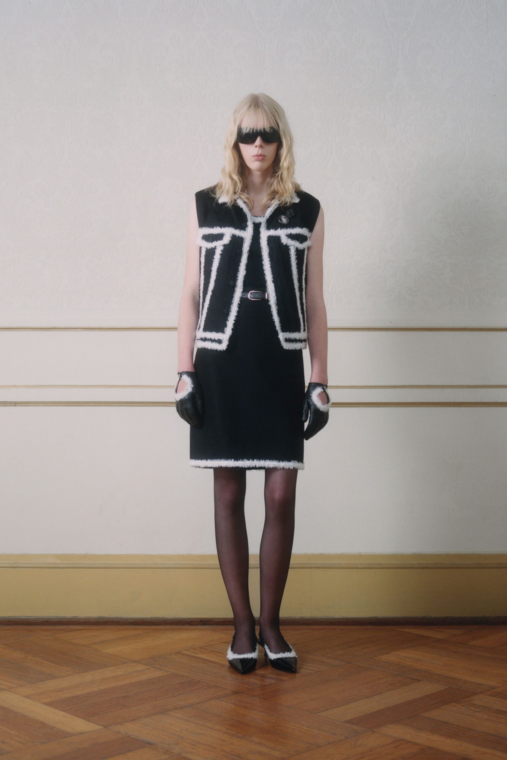 black cotton sleeveless collared fitted buttoned fringed dress