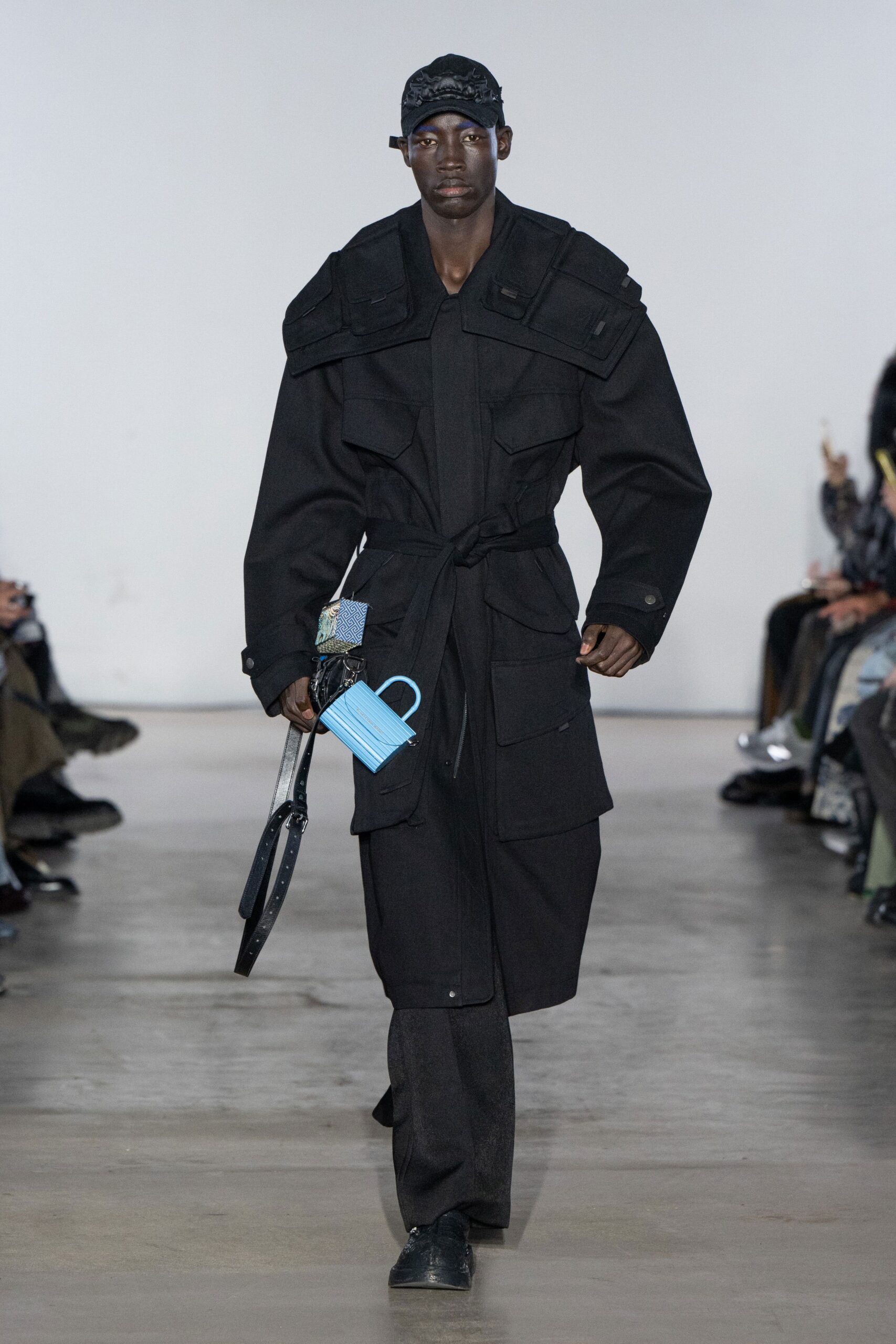 oversized black jacket and pants