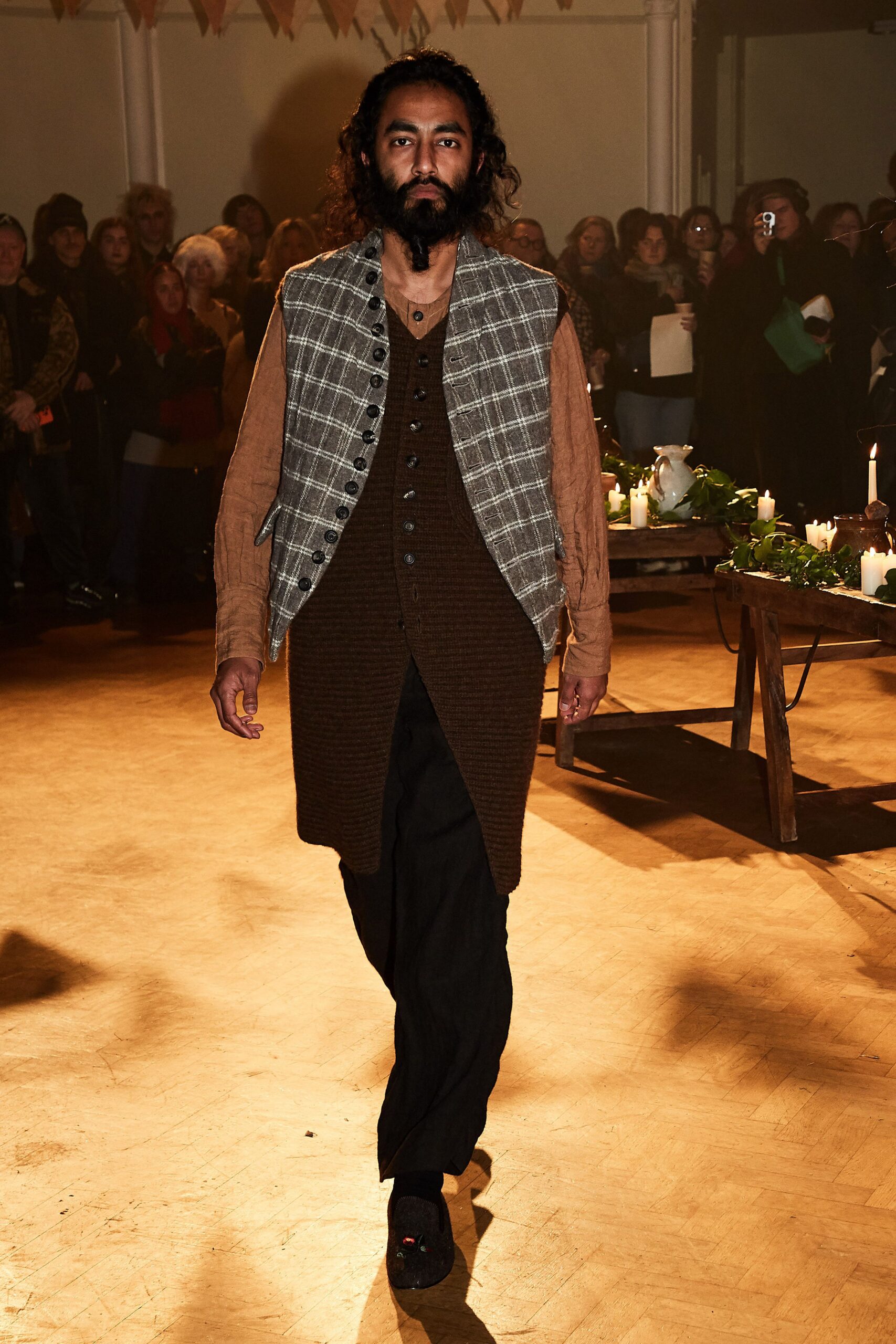 gray cotton long-sleeve relaxed checked buttoned vest
