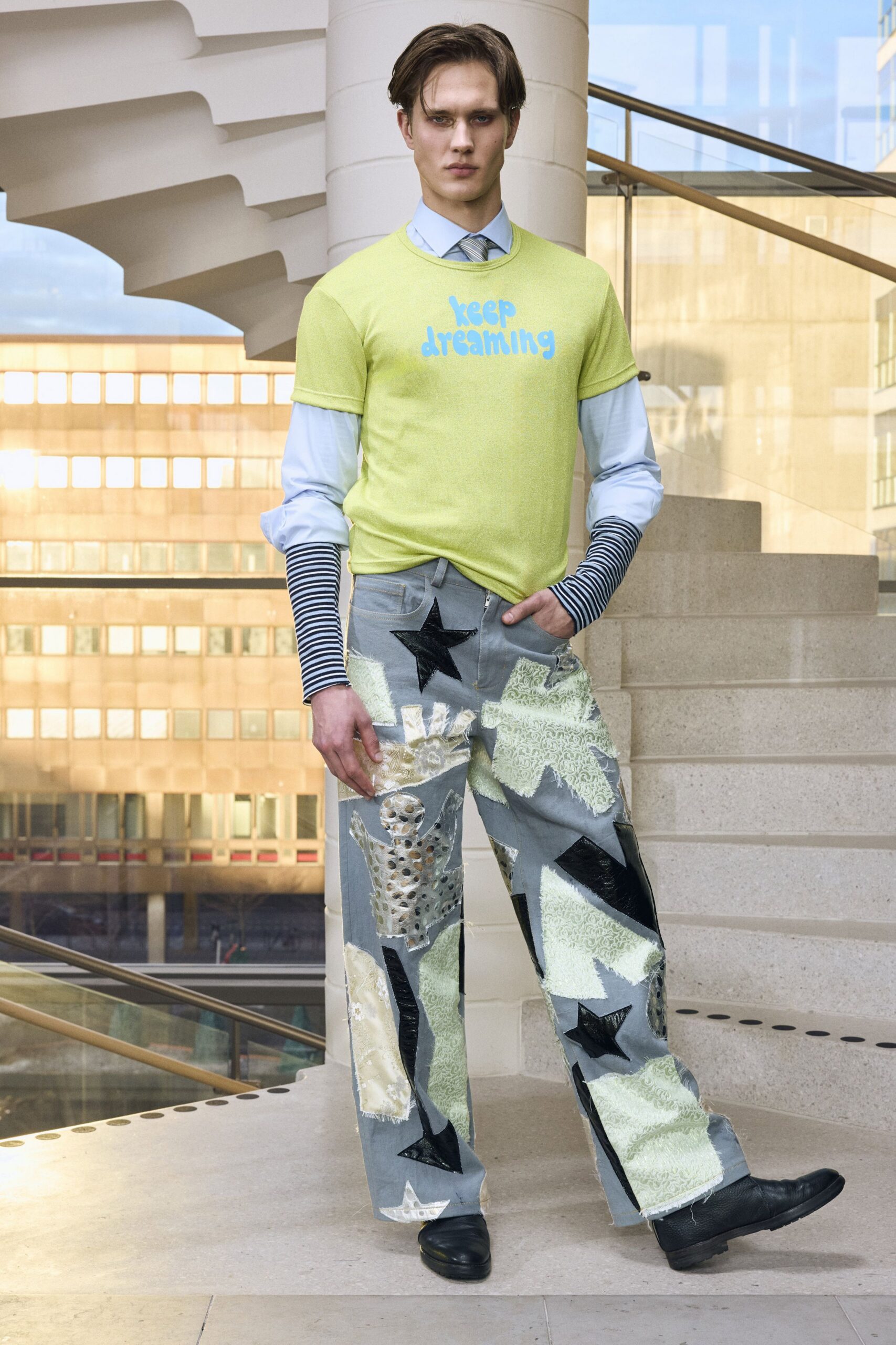 yellow cotton short-sleeve collared fitted printed t-shirt
