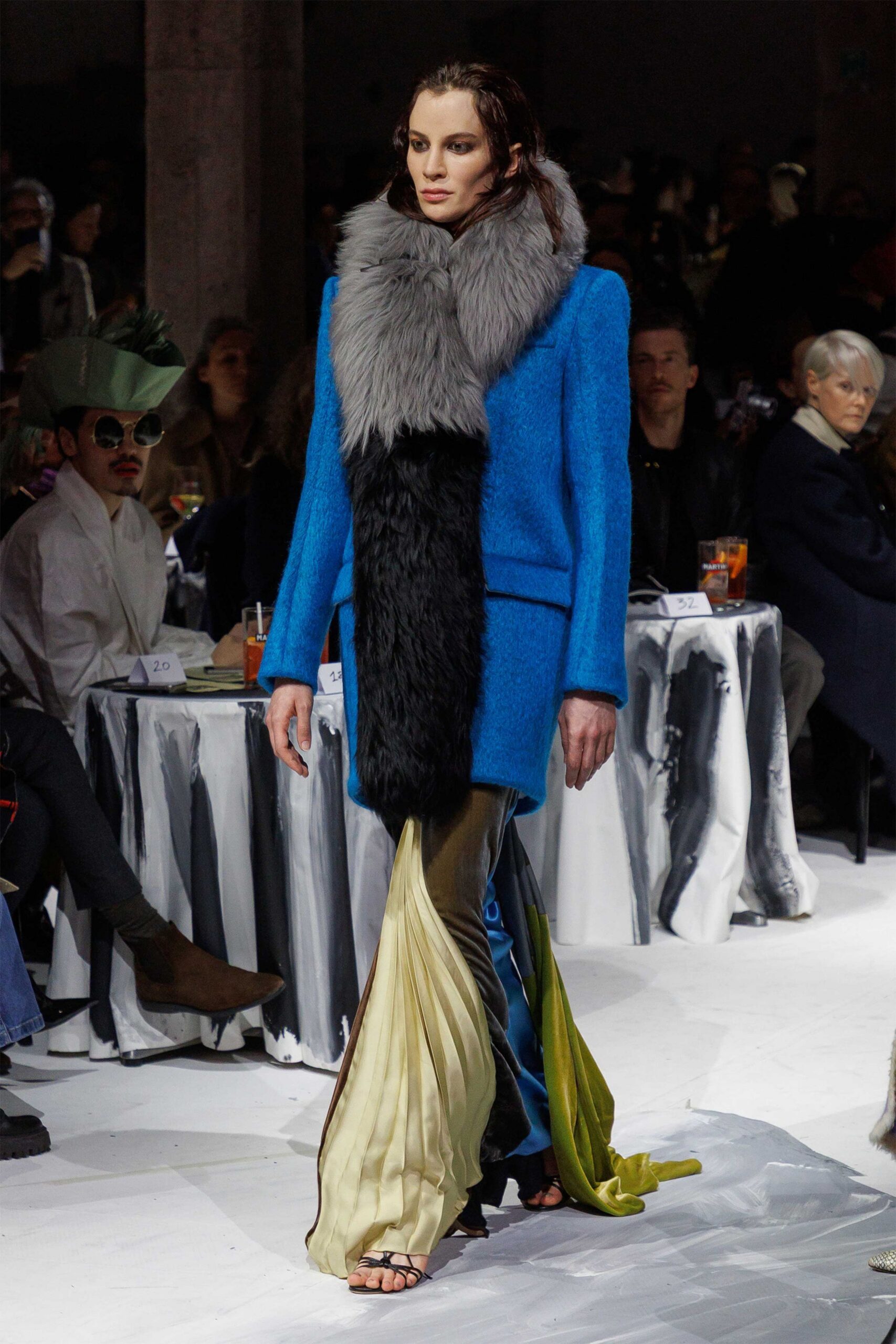 blue wool long-sleeve collared fitted buttoned coat