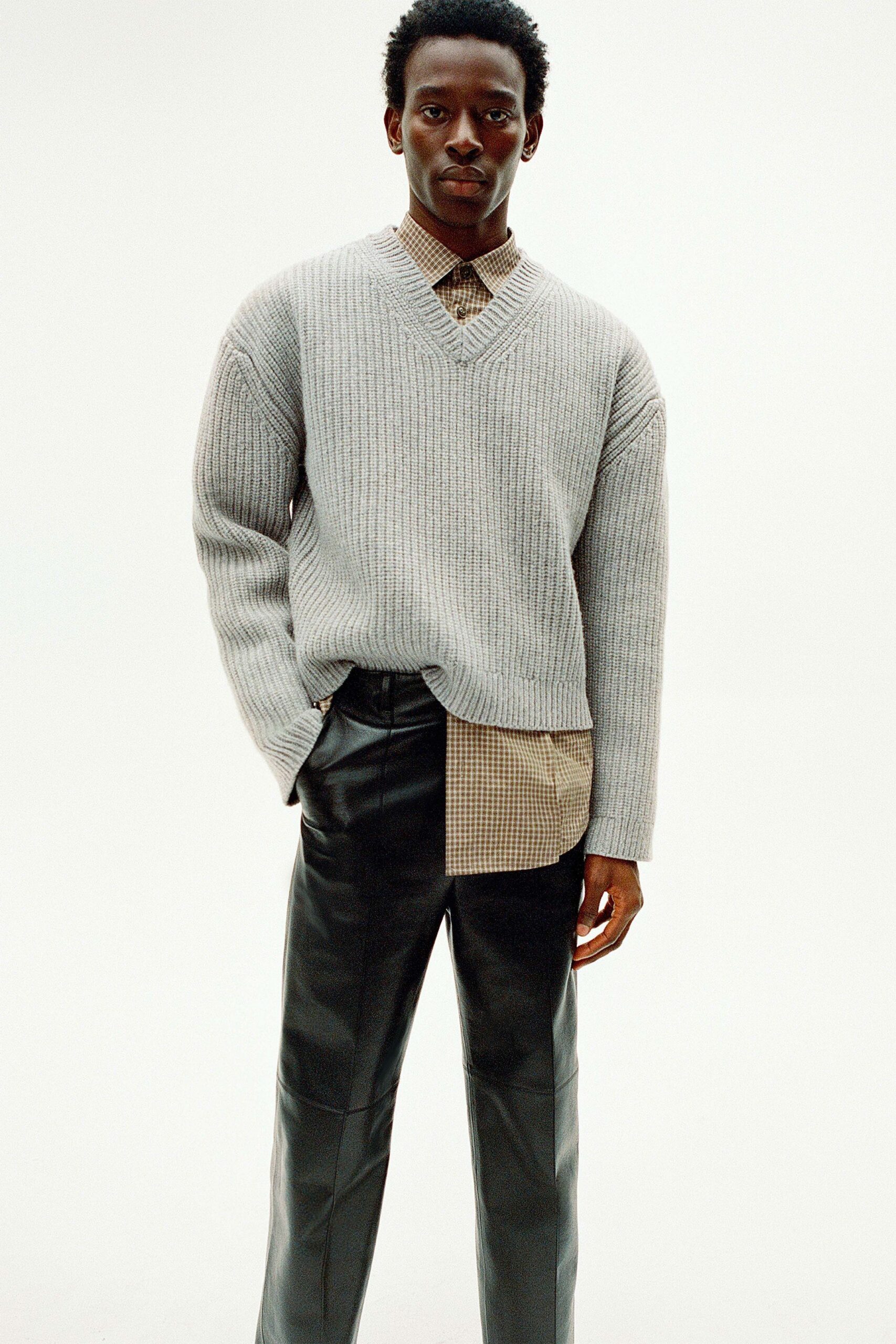 gray wool long-sleeve v-neck relaxed ribbed sweater