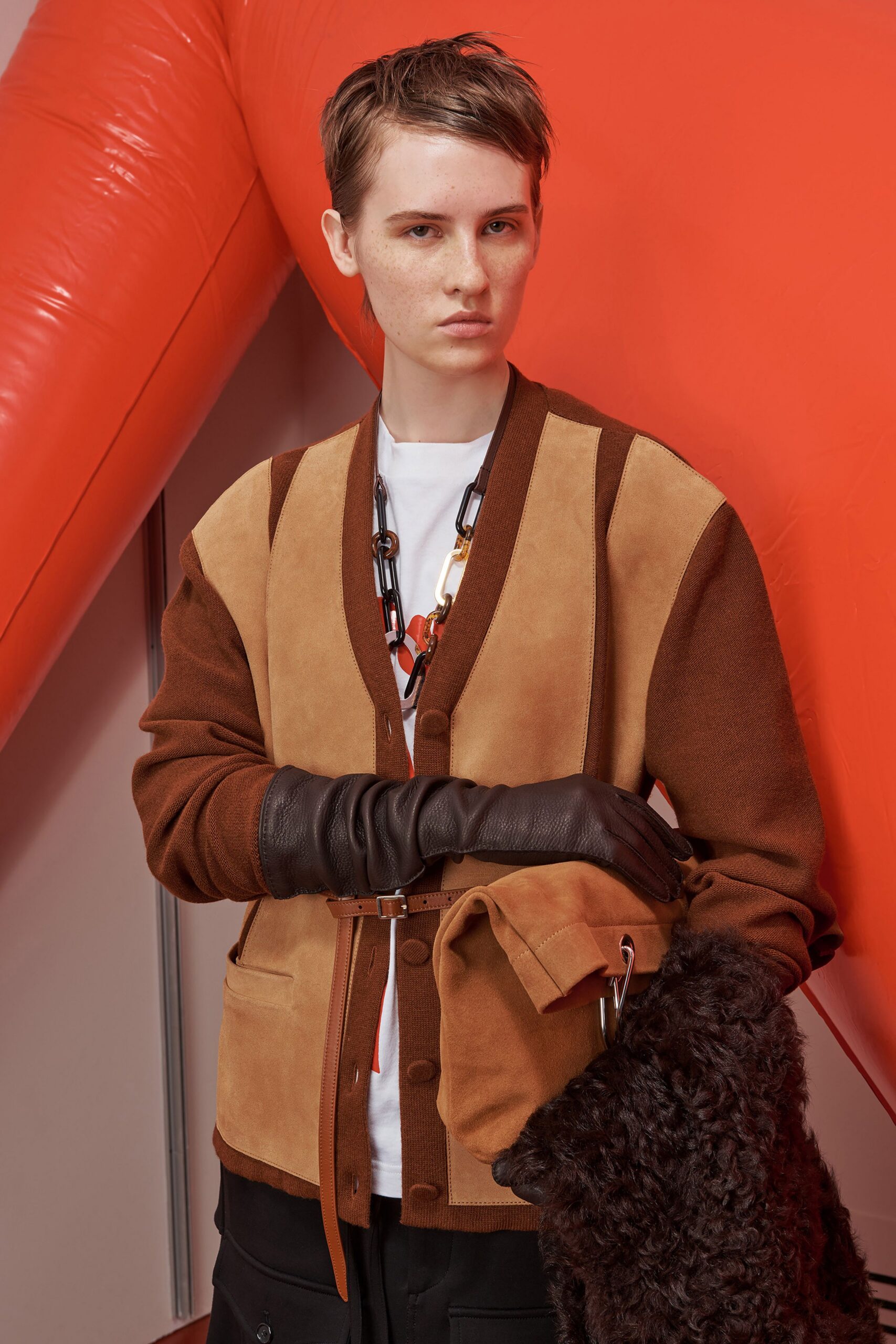 brown beige wool cardigan with gloves