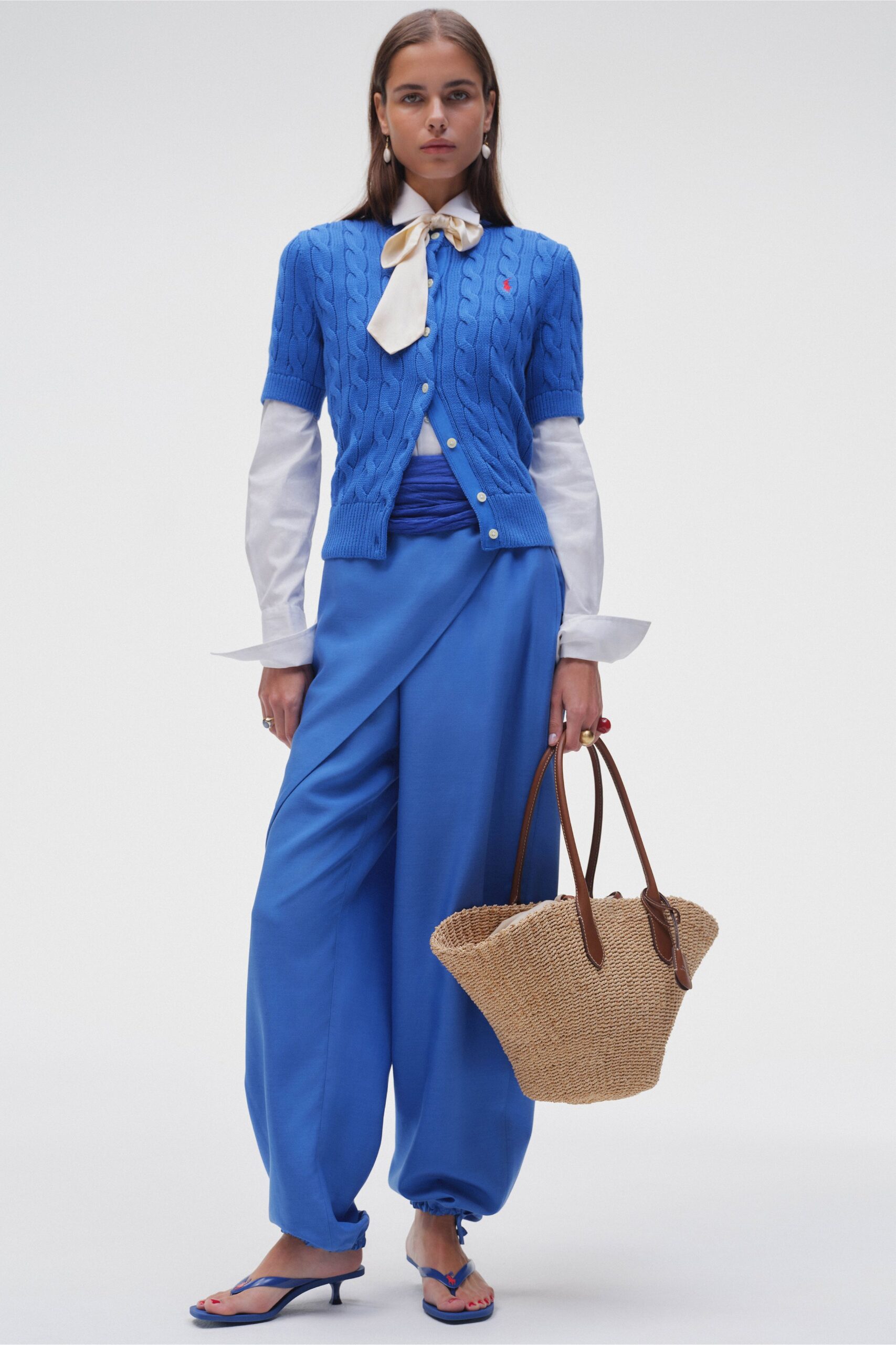 blue cotton short-sleeve collared fitted cardigan