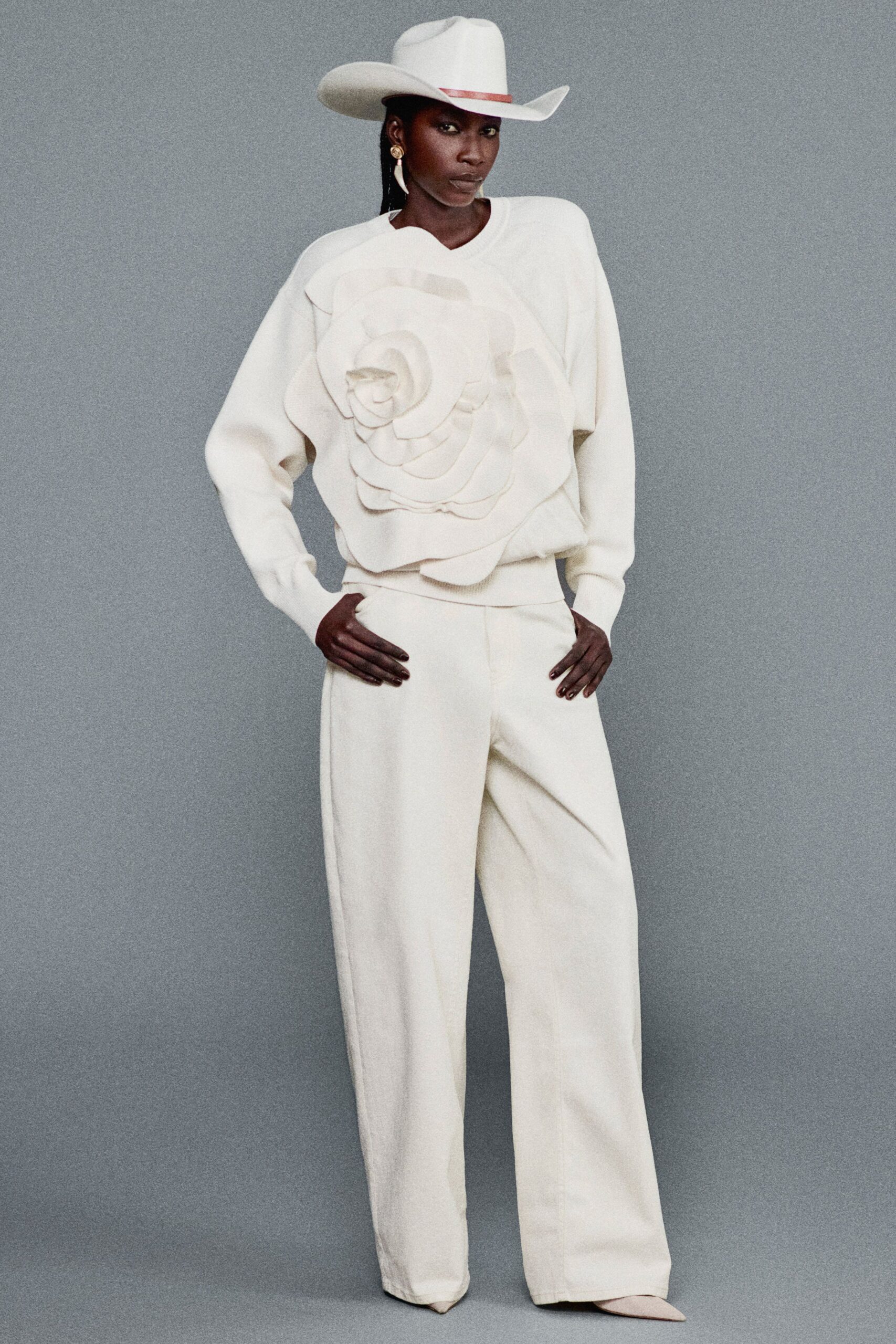 white wool long-sleeve collared relaxed layered sweater
