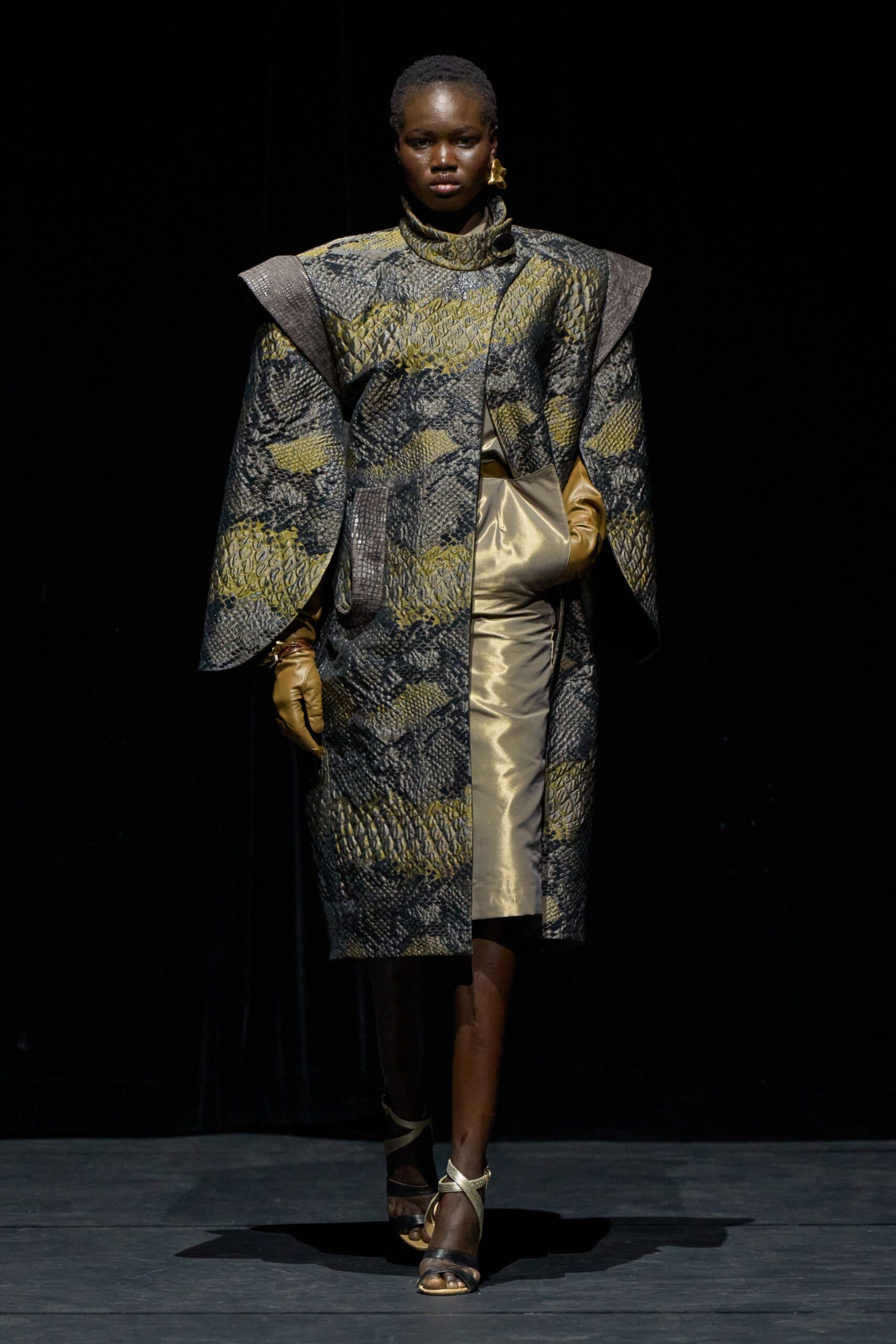 gold silk long-sleeve structured printed coat