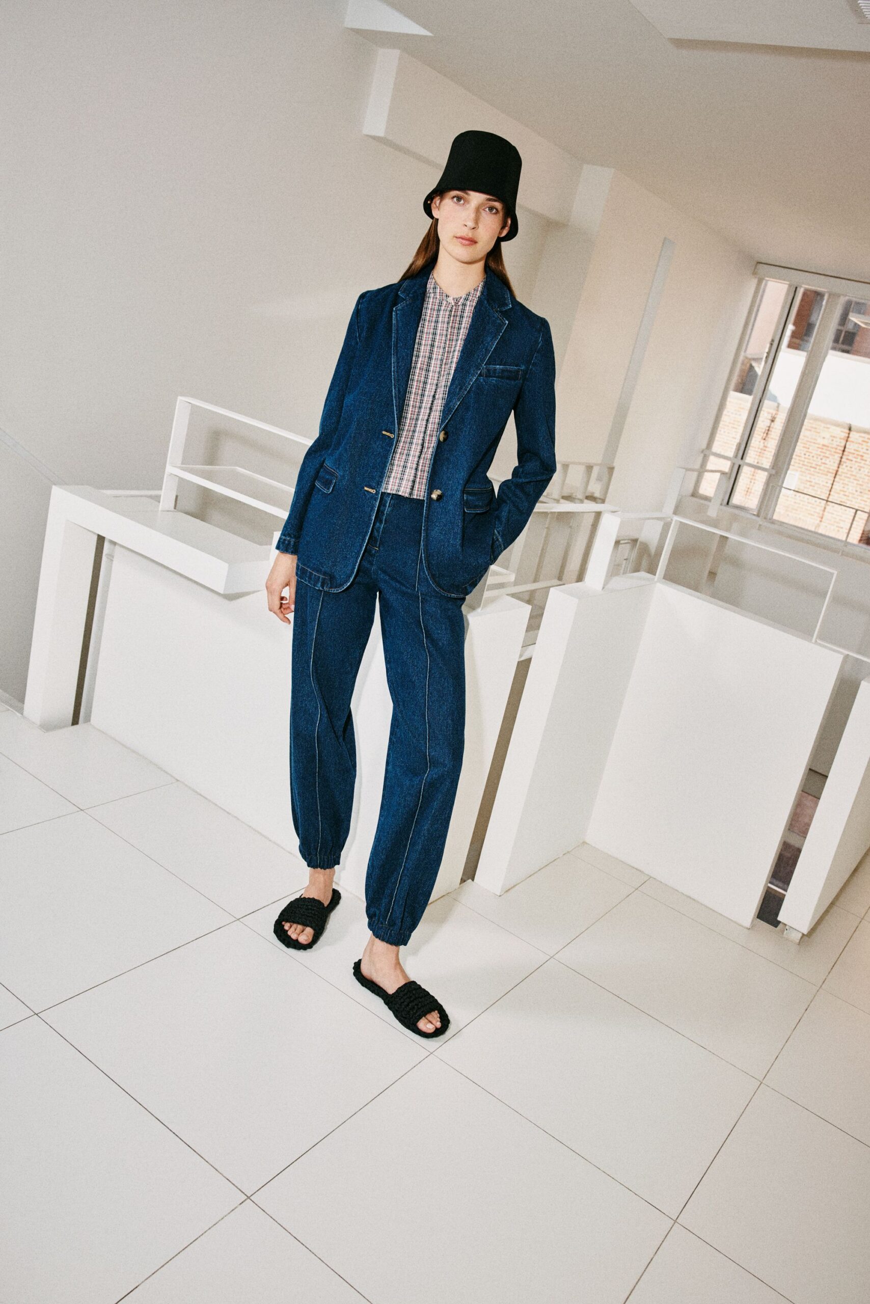 blue denim long-sleeve collared tailored buttoned suit