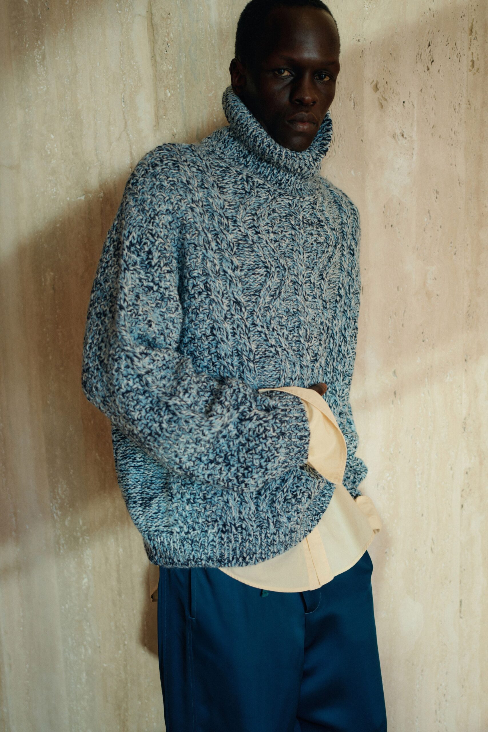 blue wool long-sleeve turtleneck oversized sweater