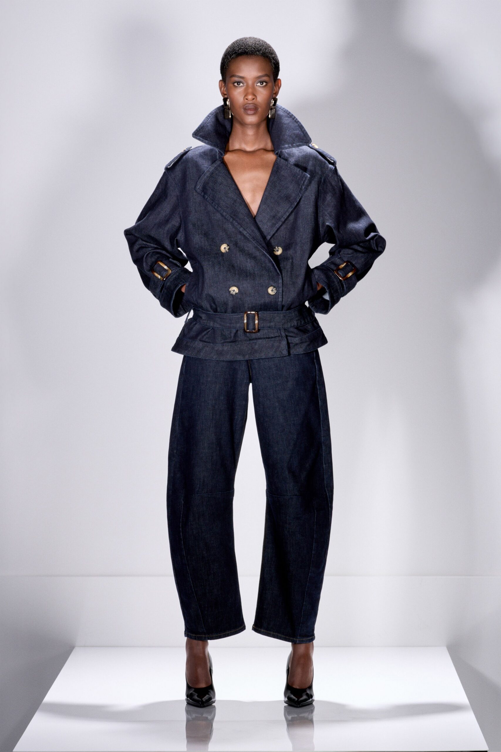 blue denim long-sleeve v-neck structured buttoned jacket