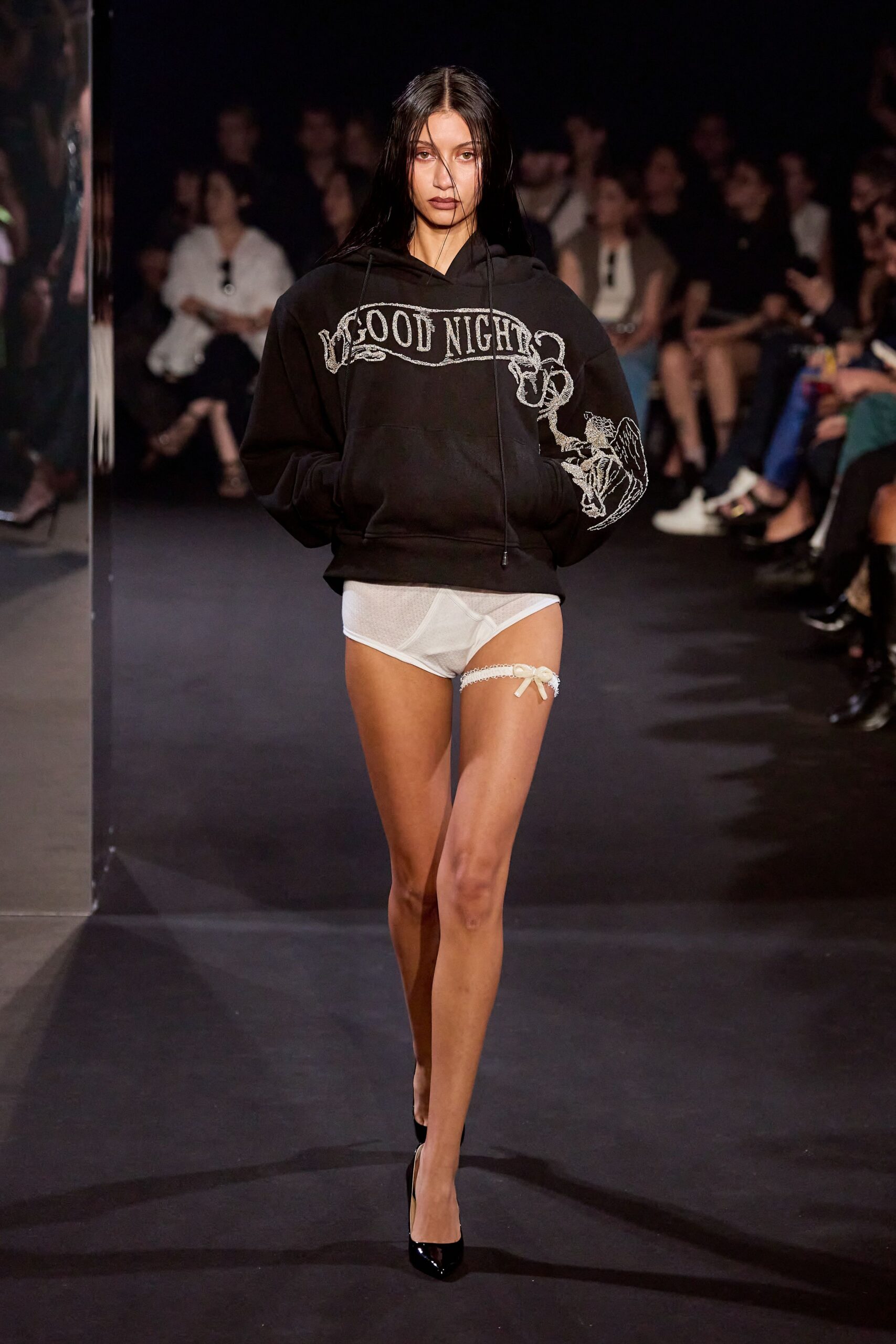 black cotton long-sleeve hooded oversized printed hoodie