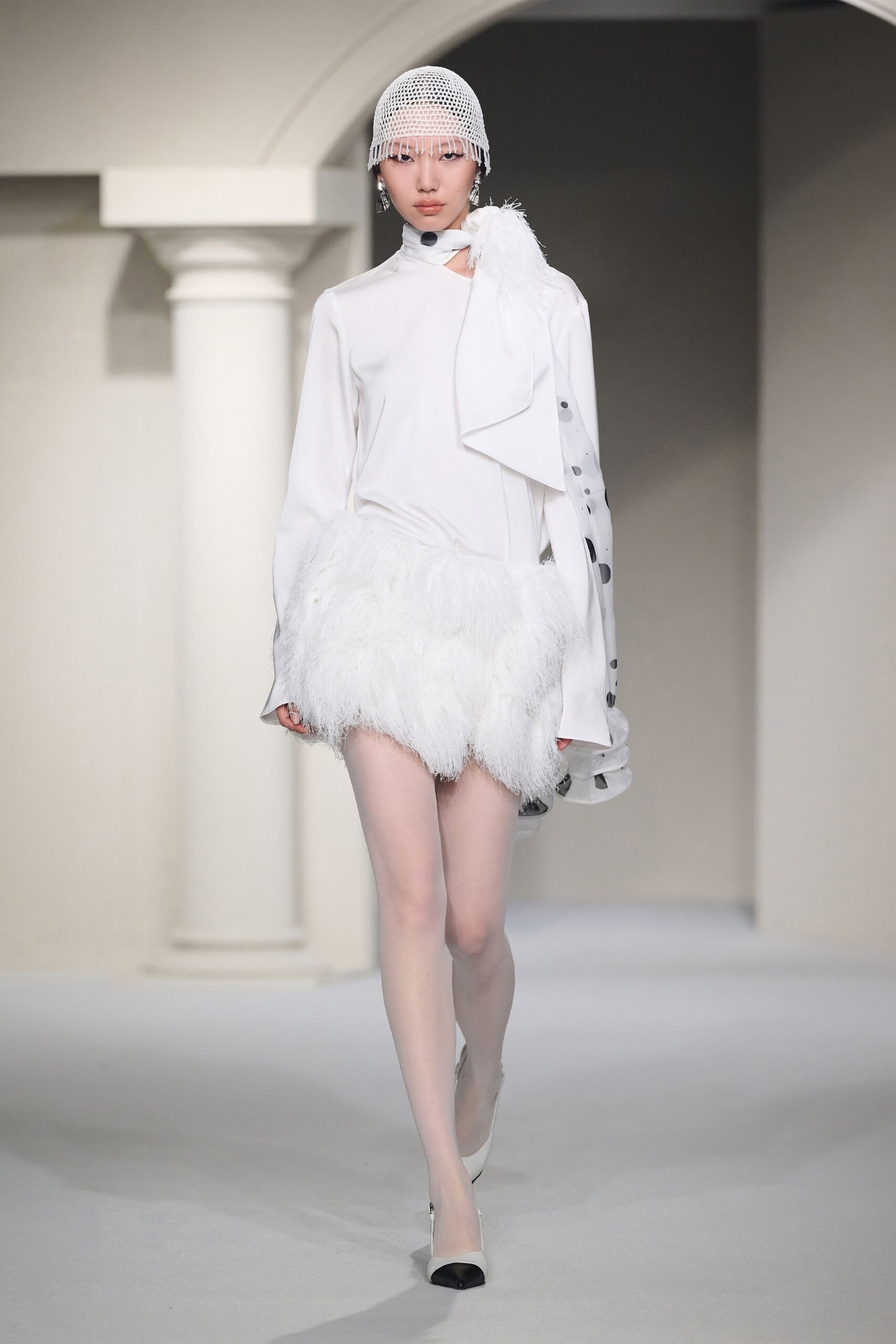 white feather fitted tiered mini skirt