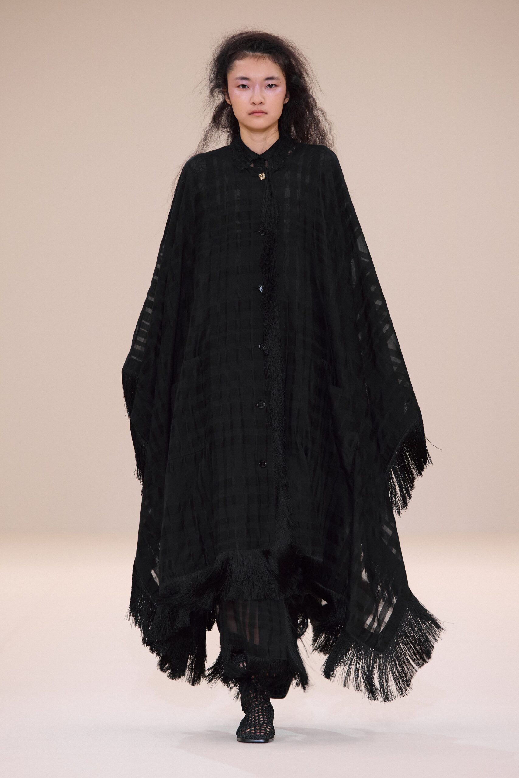 black cotton long-sleeve collared relaxed fringed poncho