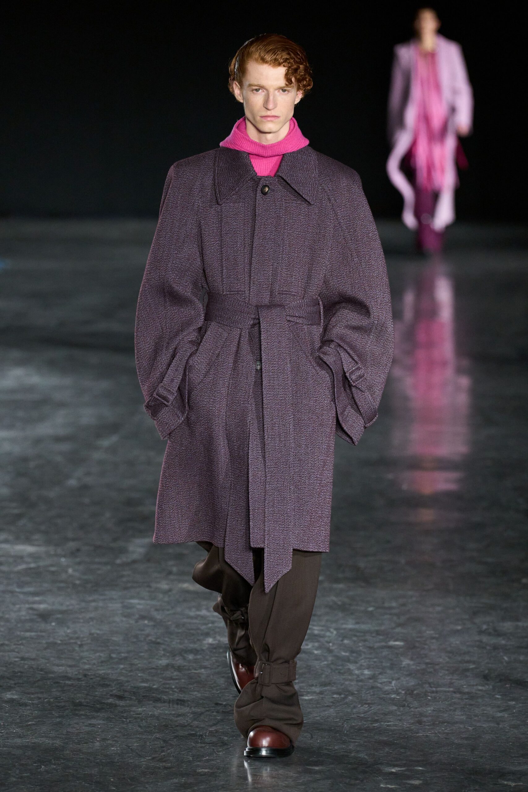 pink wool long-sleeve collared fitted sweater