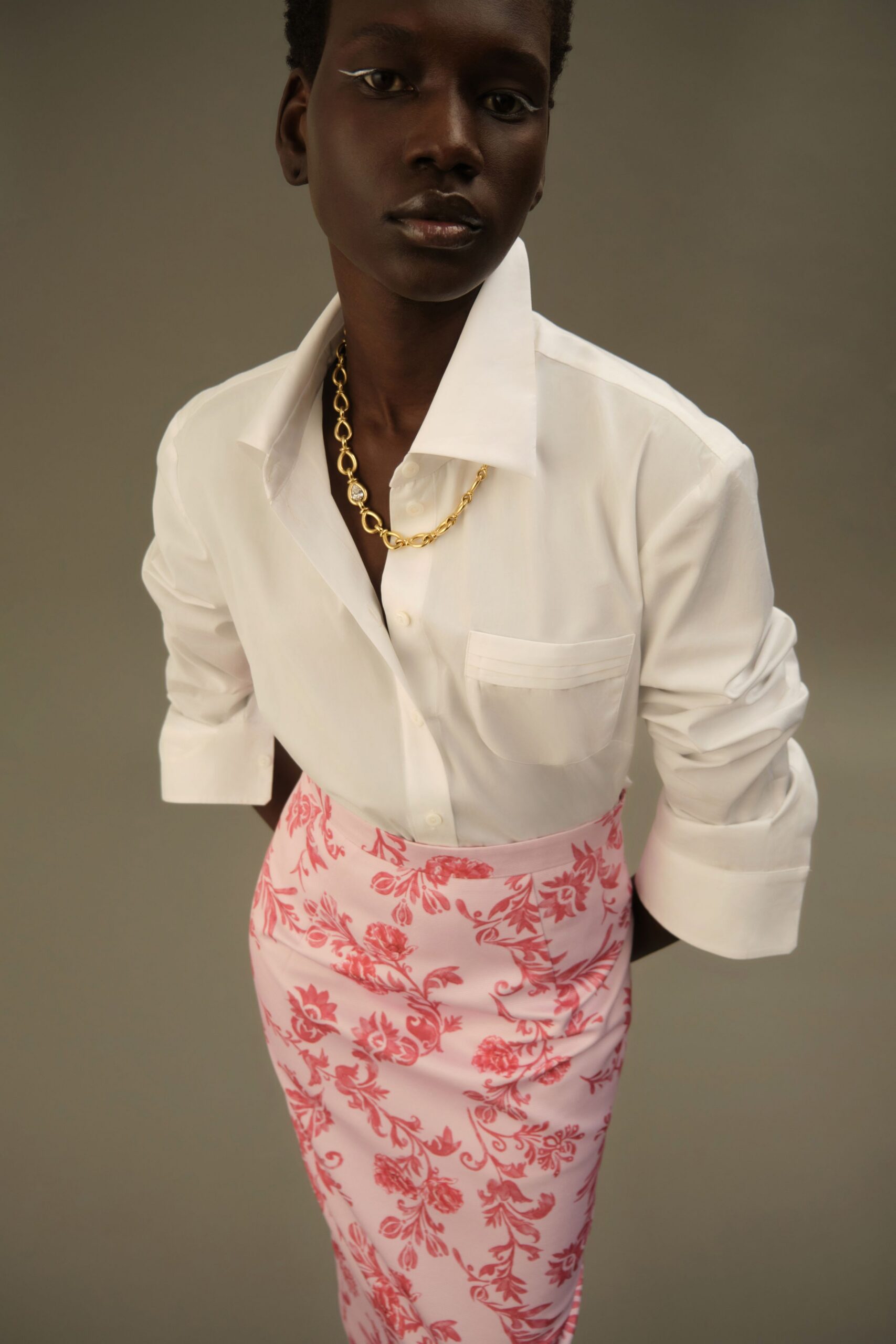 pink cotton fitted printed skirt