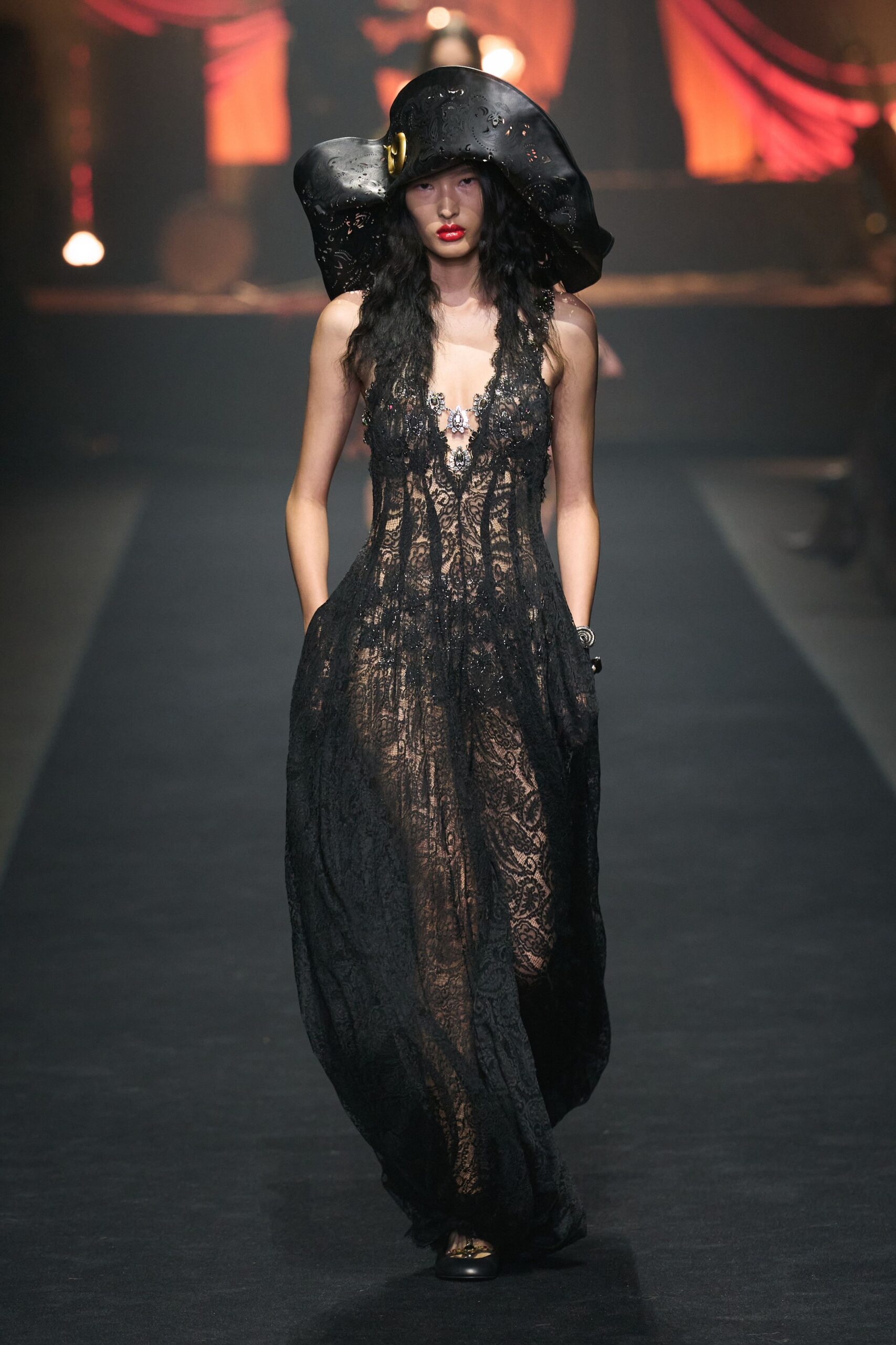 black lace sleeveless v-neck fitted embroidered gown
