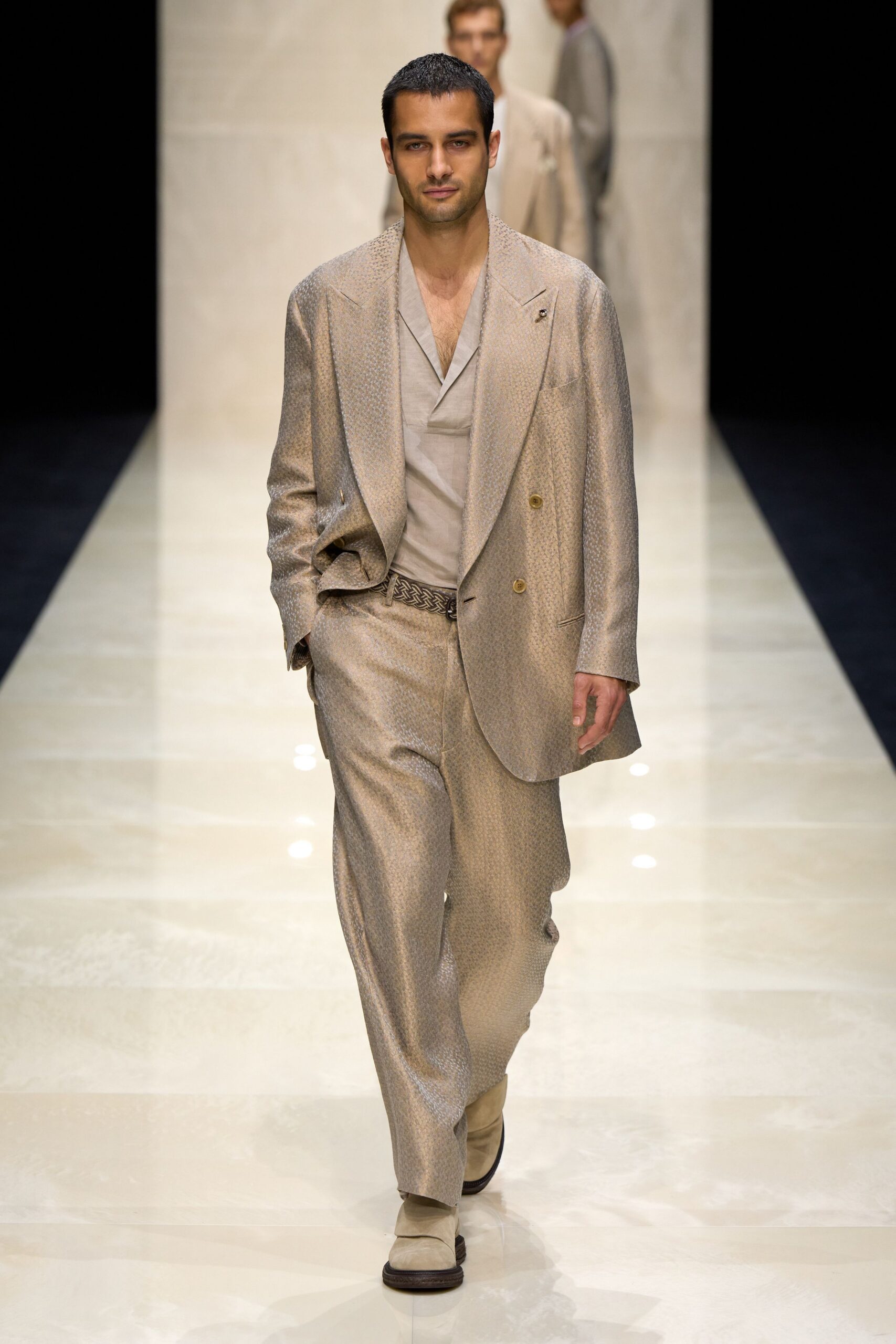 beige silk long-sleeve collared tailored buttoned printed suit
