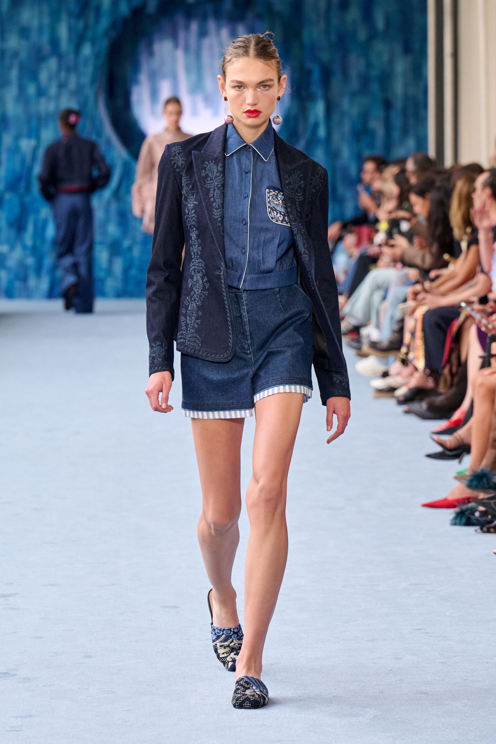 blue denim long-sleeve collared fitted embroidered blazer