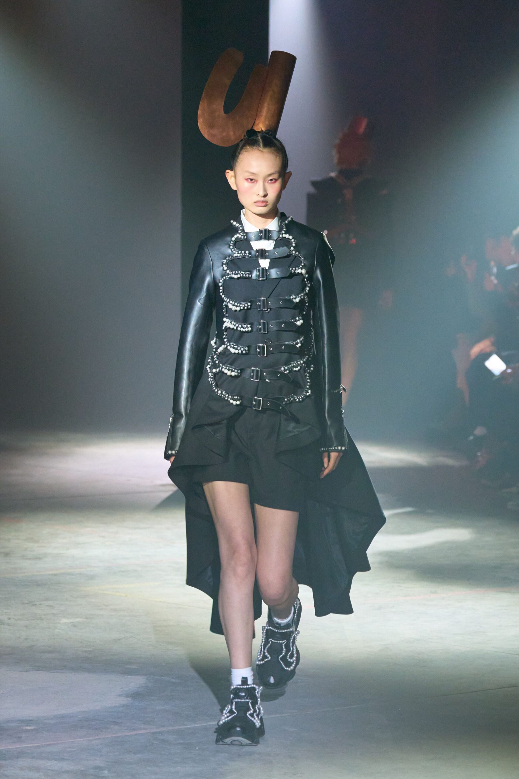 black leather long-sleeve collared fitted zippered embellished coat