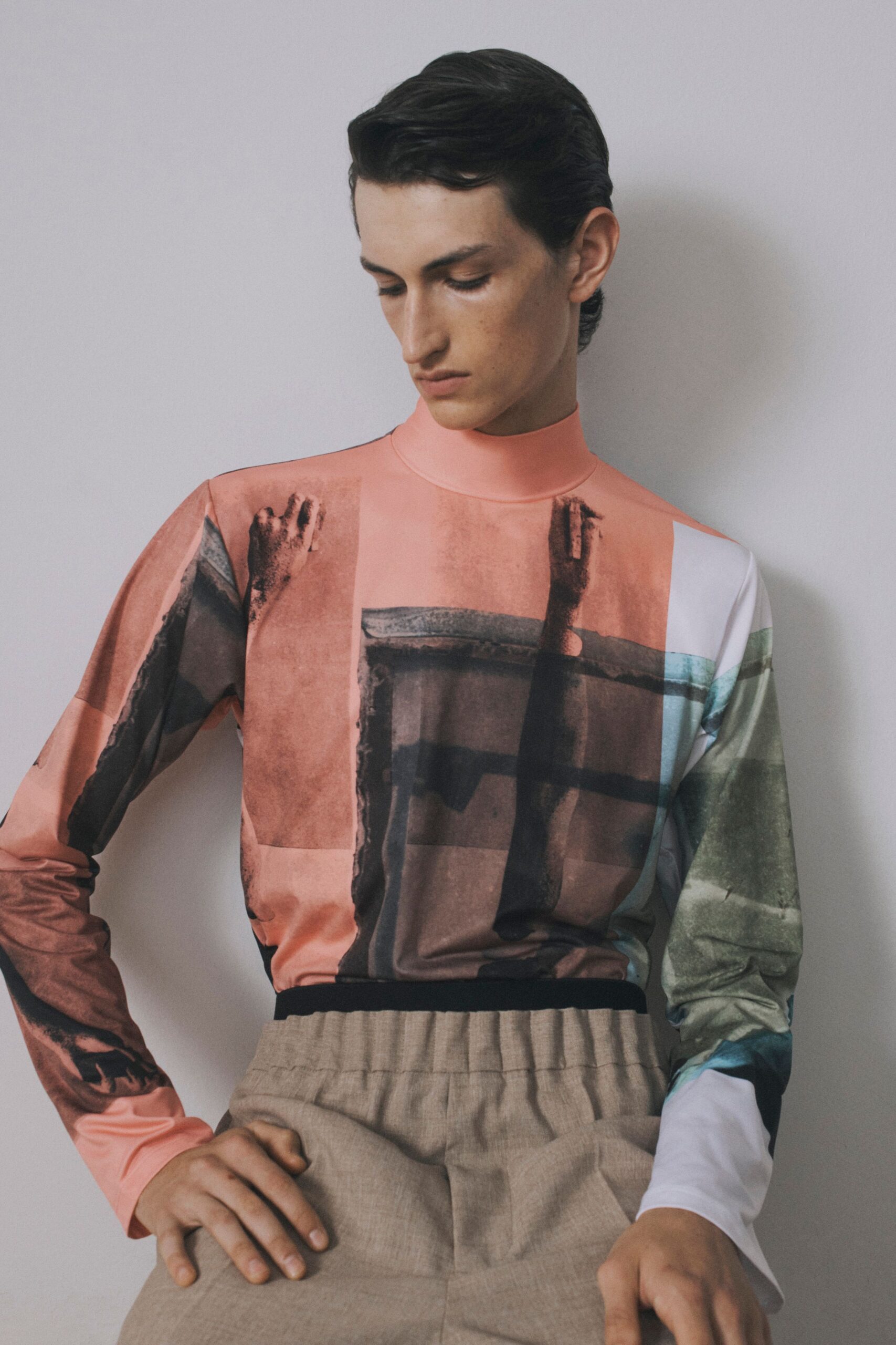 pink cotton long-sleeve high-neck fitted printed top