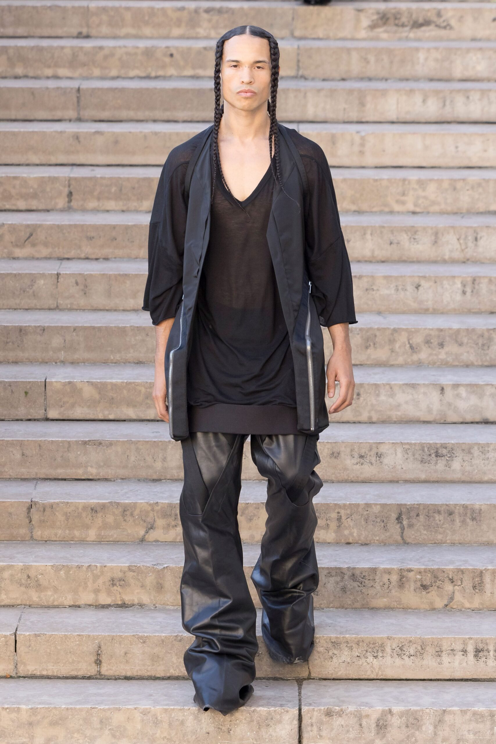 black relaxed top and fitted pants