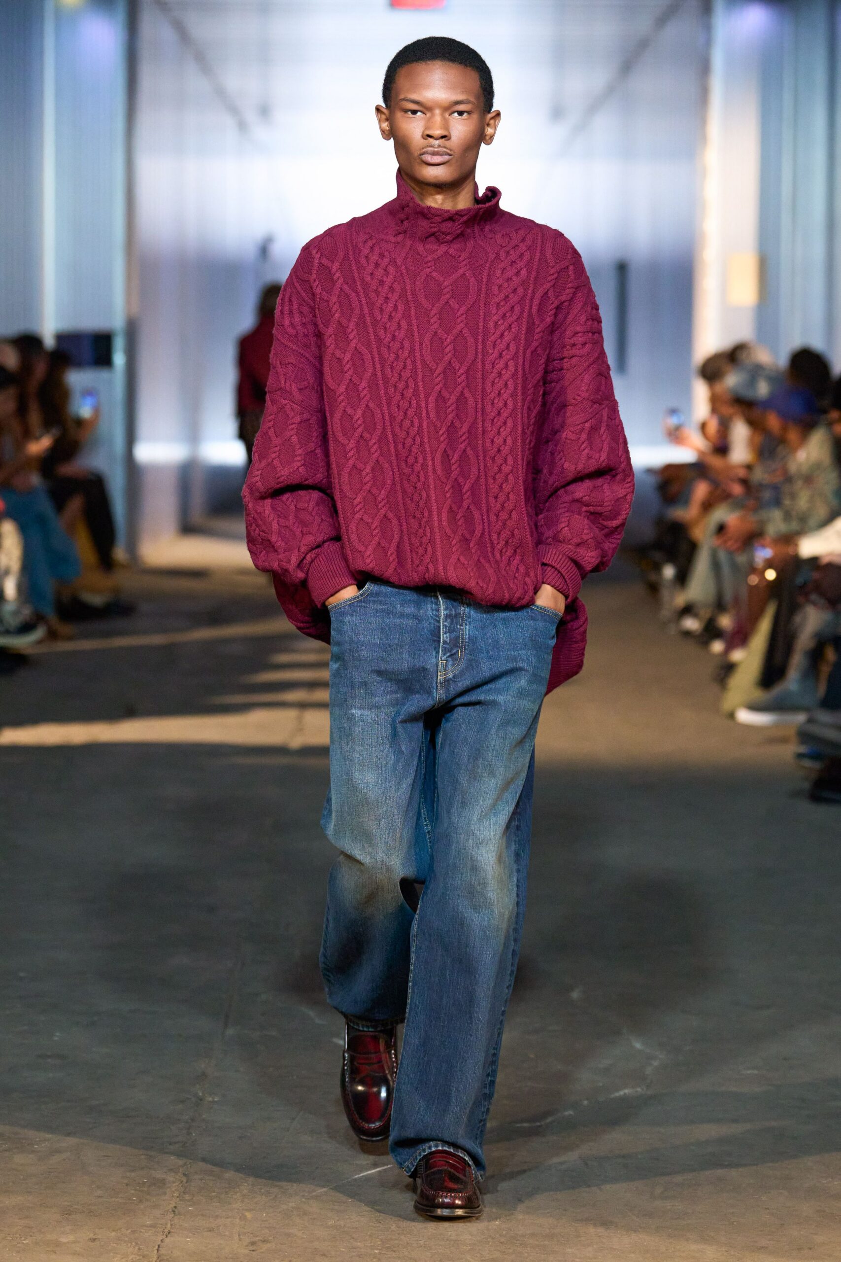 maroon oversized sweater with jeans