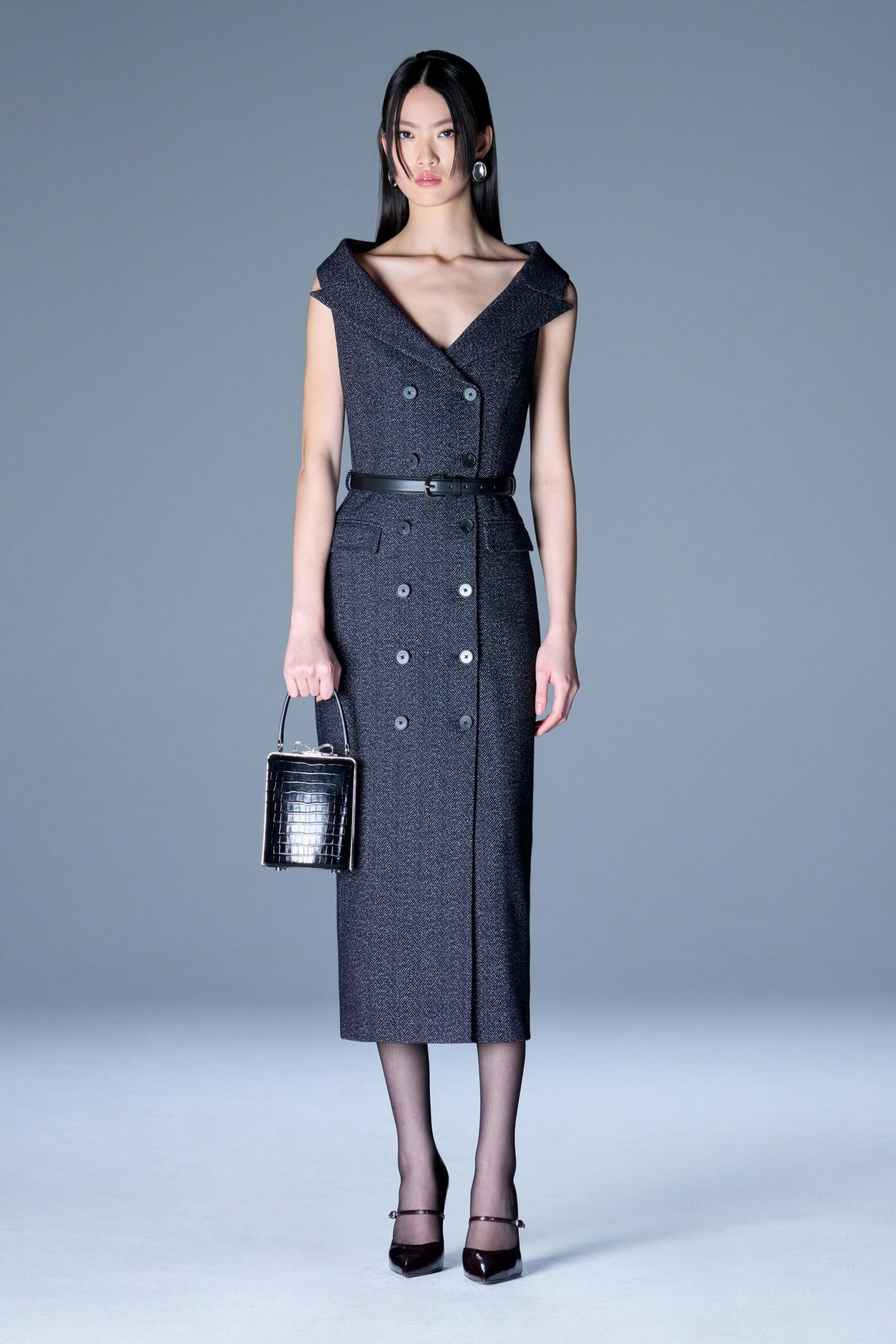 gray wool sleeveless v-neck fitted buttoned pencil dress