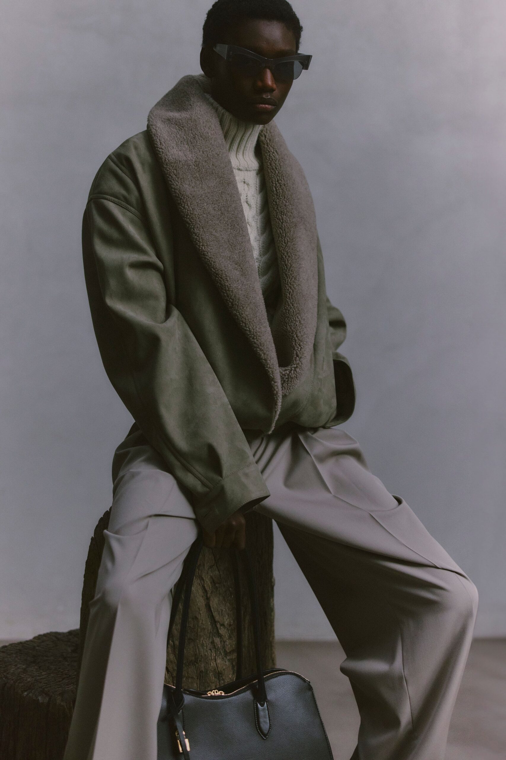 green suede long-sleeve collared relaxed zippered jacket