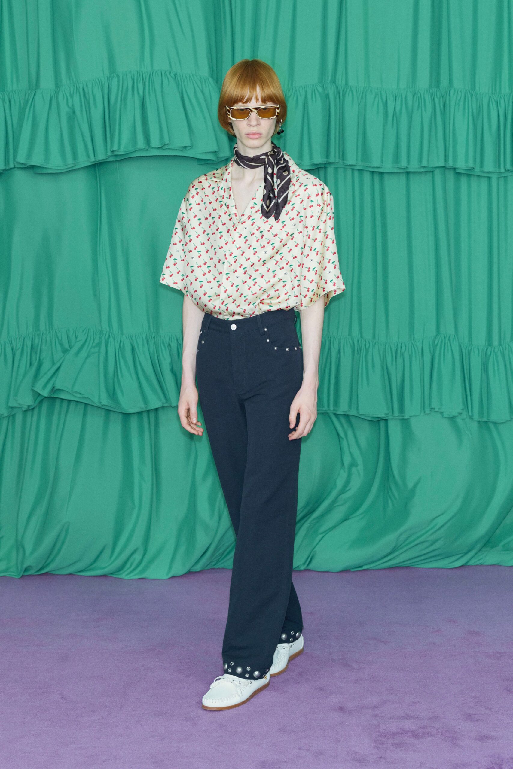blue cotton fitted high-waisted straight-leg pockets pants