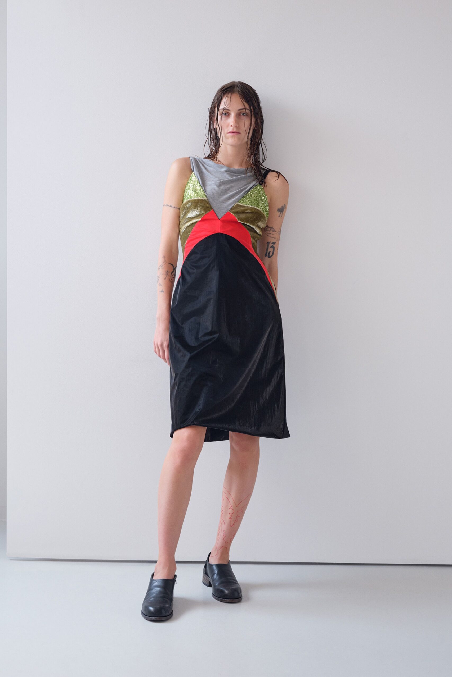 color-blocked midi dress with black shoes
