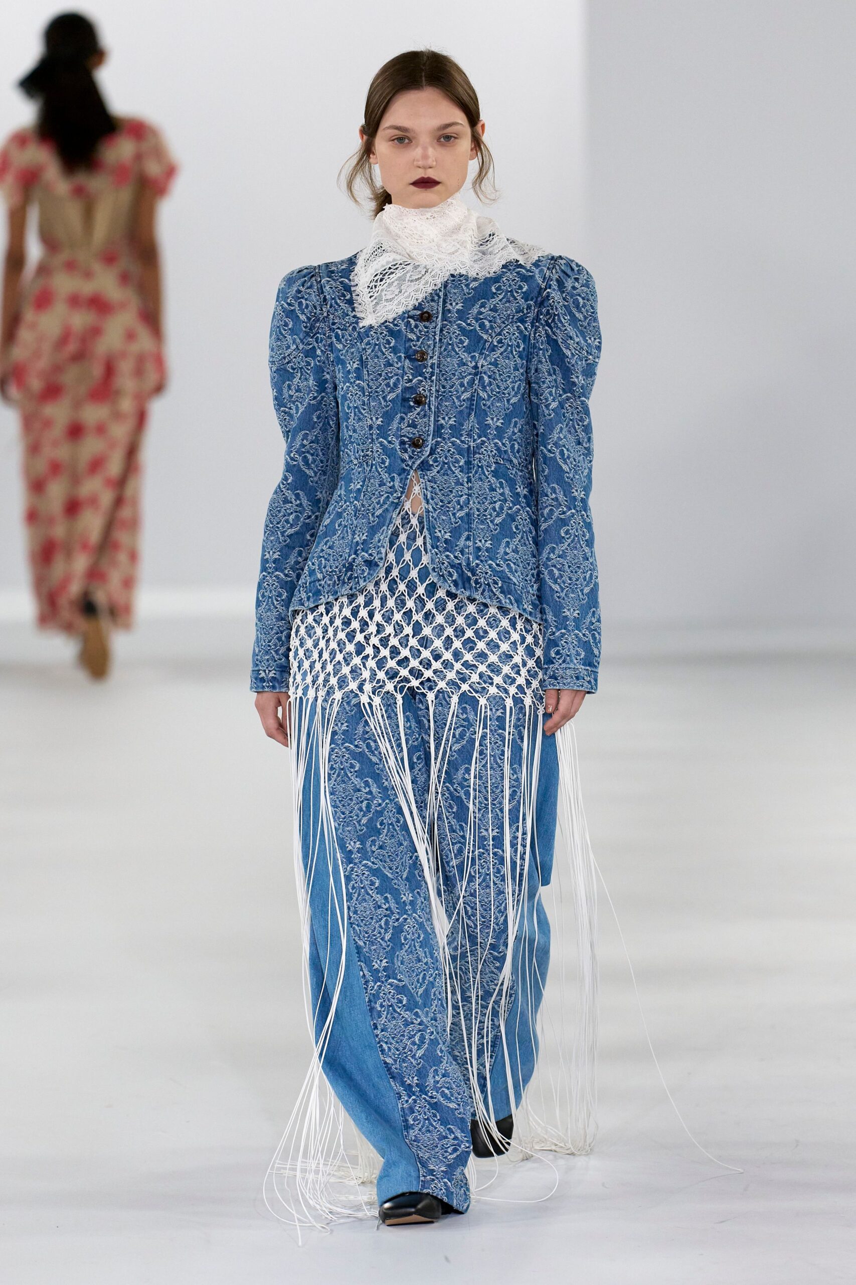 blue denim long-sleeve collared fitted buttoned embroidered jacket