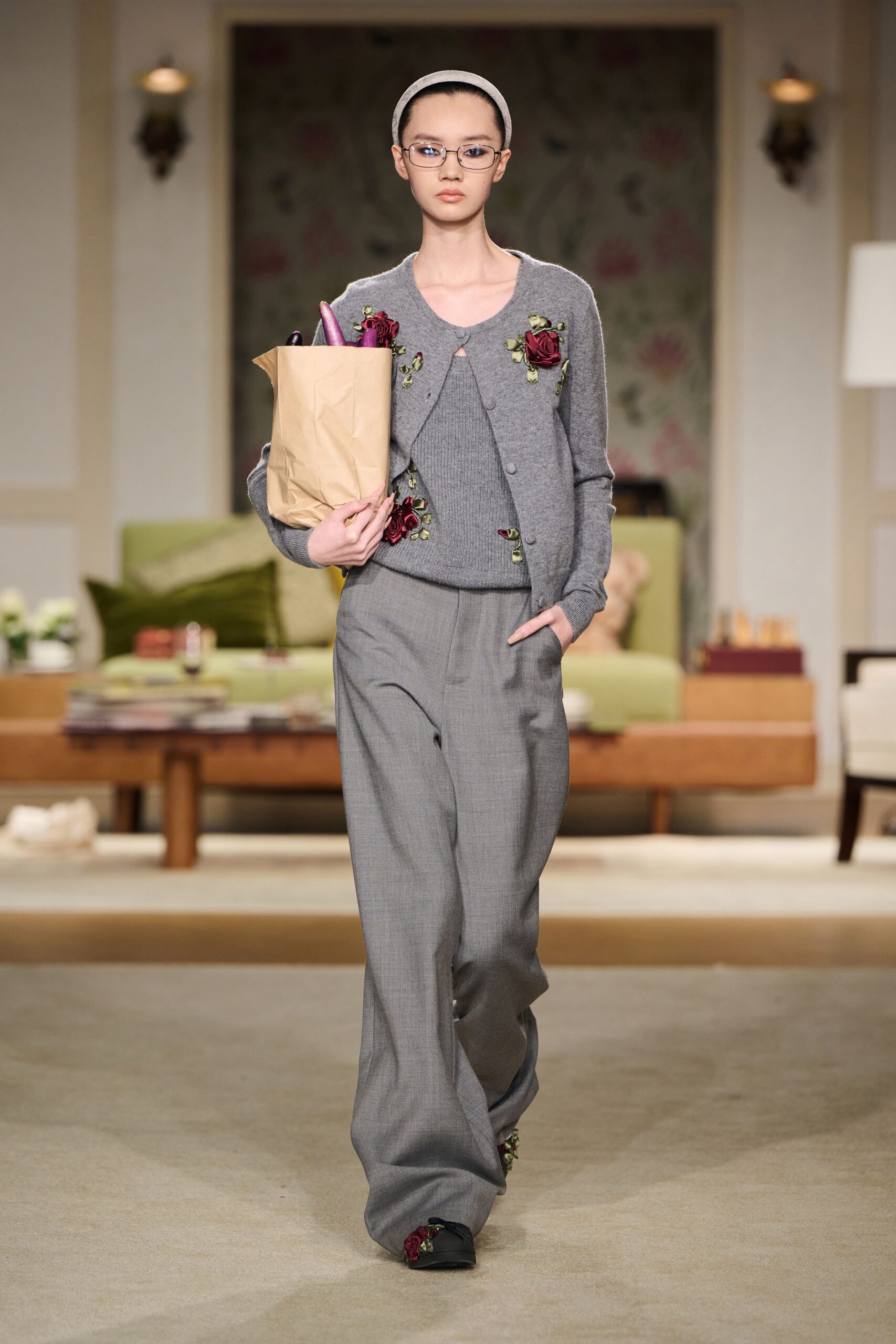 gray wool long-sleeve collared fitted embroidered cardigan