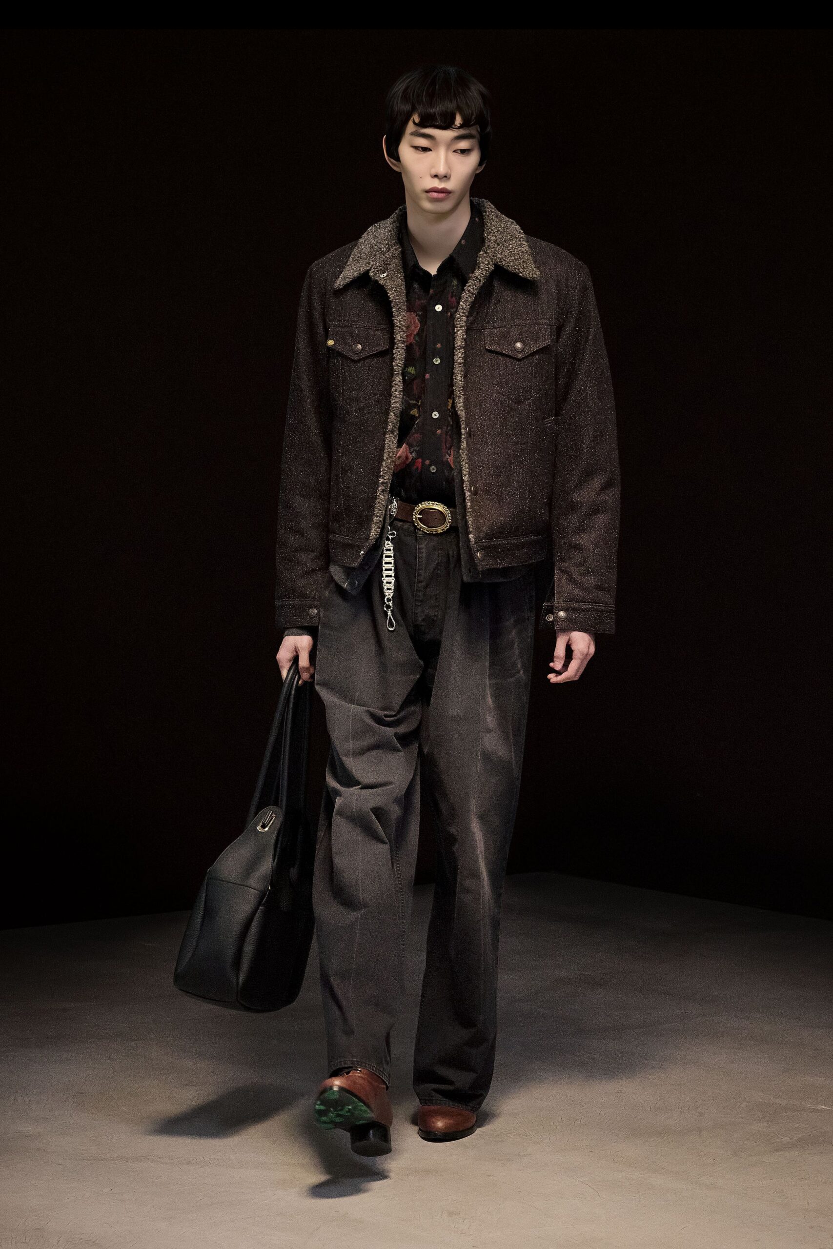 brown cotton long-sleeve collared relaxed buttoned jacket