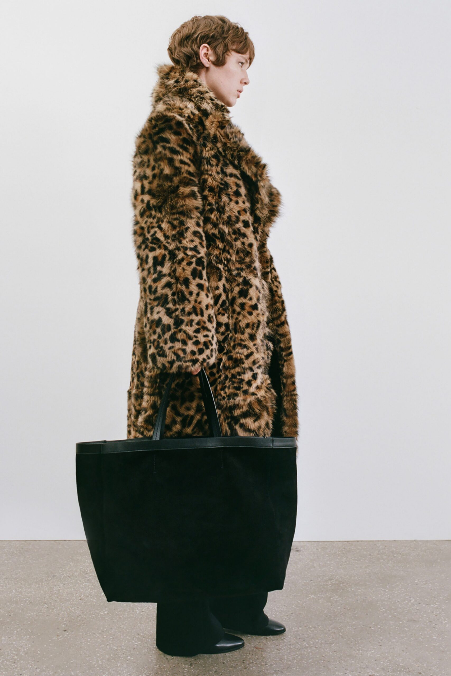 brown animal-print faux-fur coat