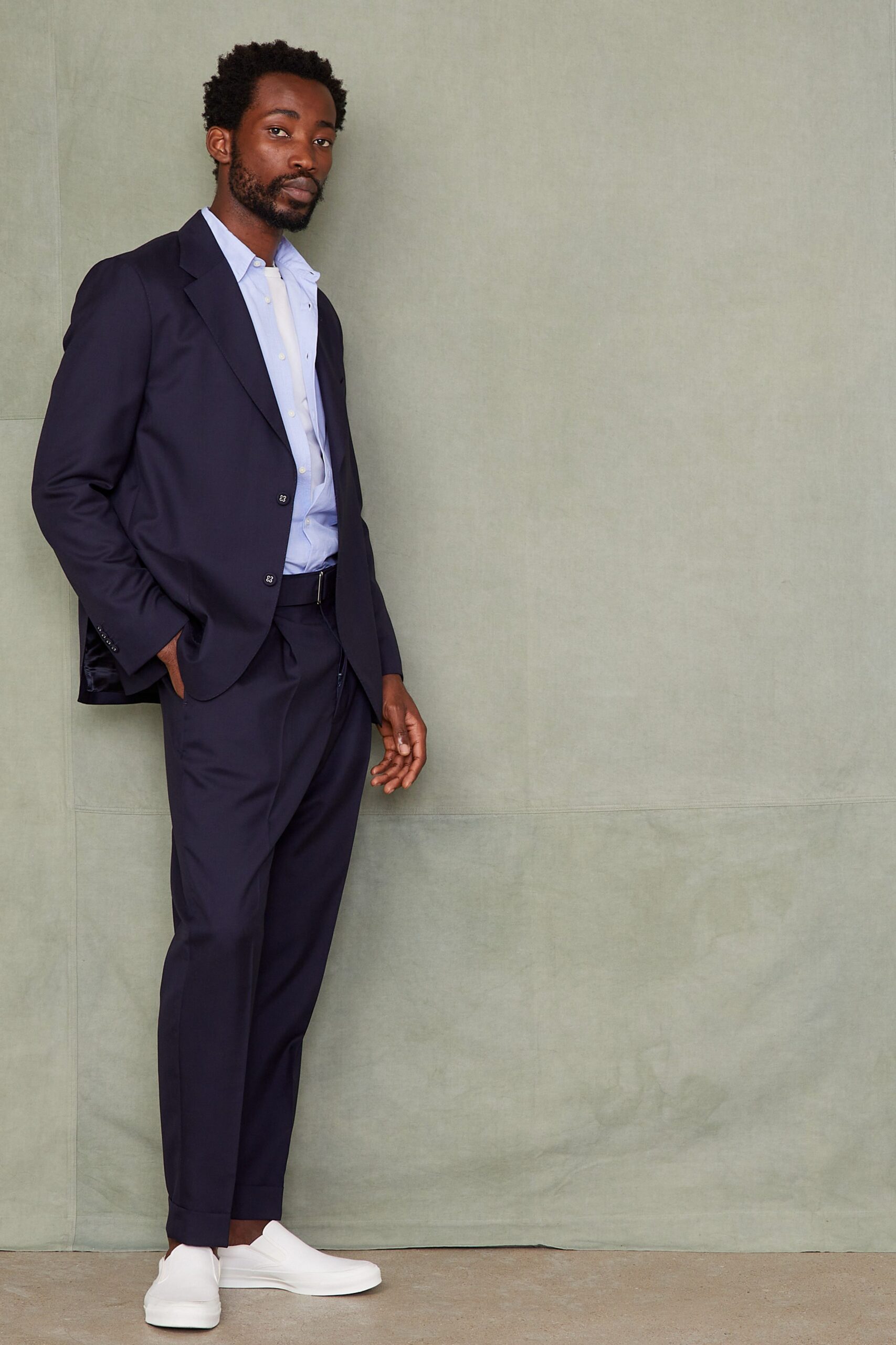 blue cotton long-sleeve collared tailored buttoned suit