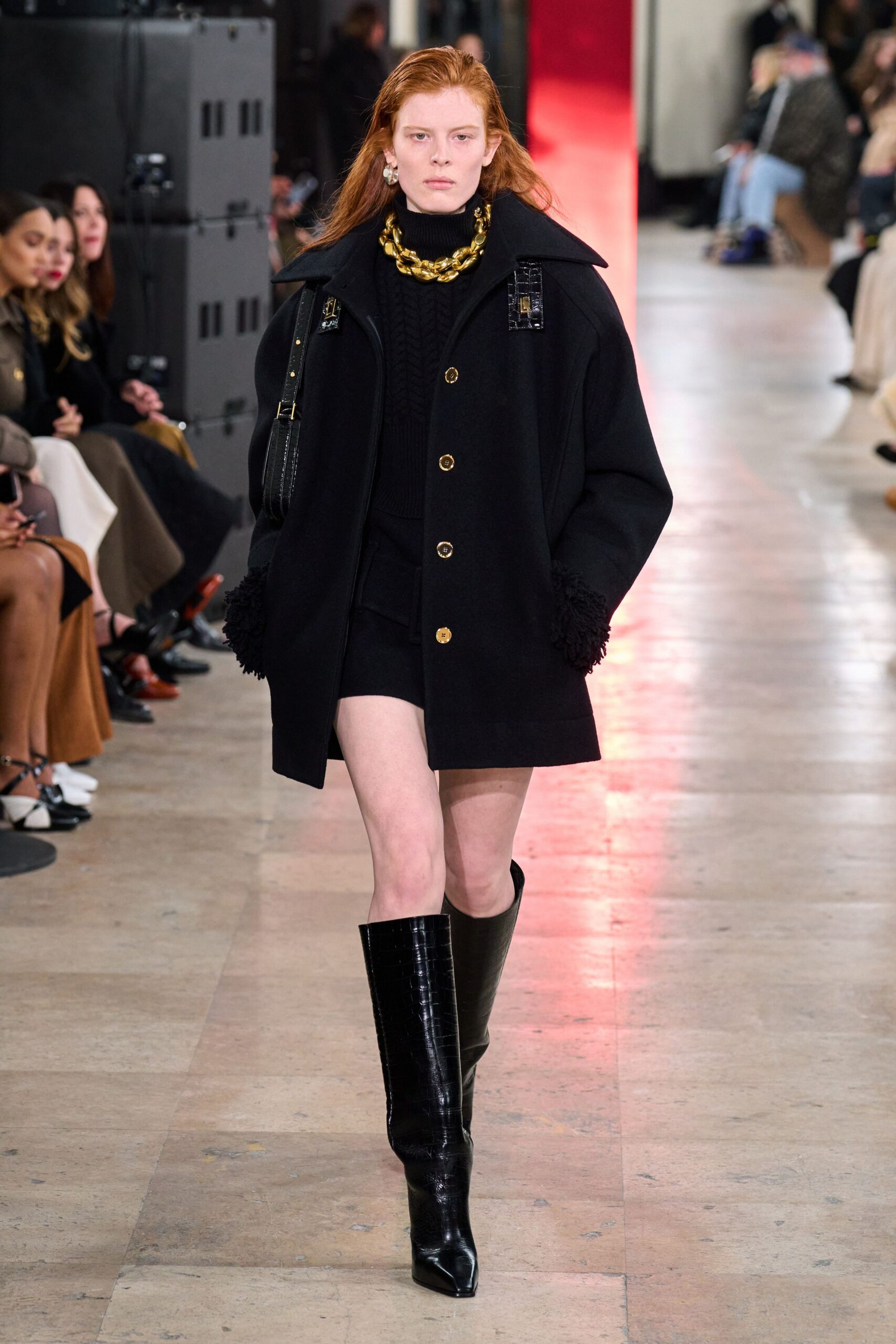 black wool long-sleeve collared relaxed buttoned coat