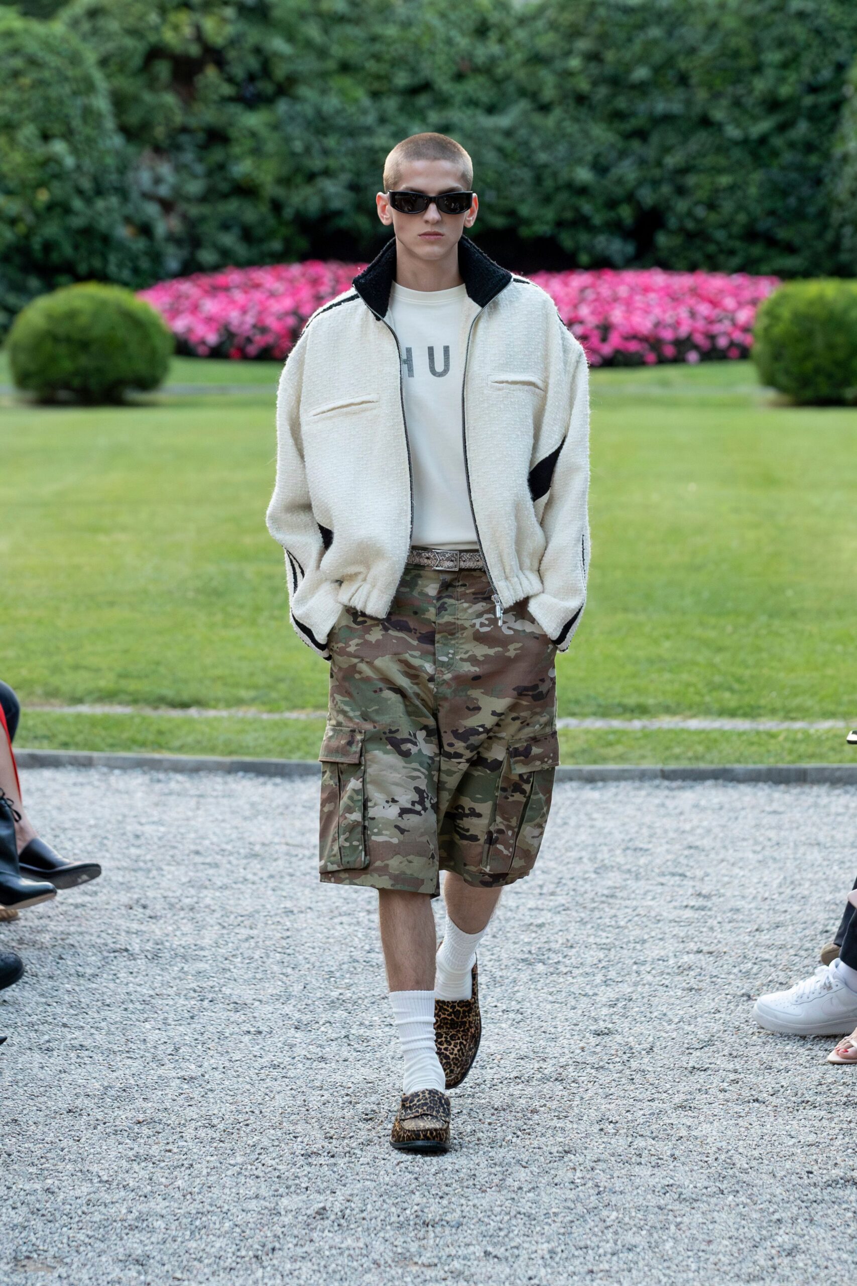 cotton relaxed camouflage cargo shorts