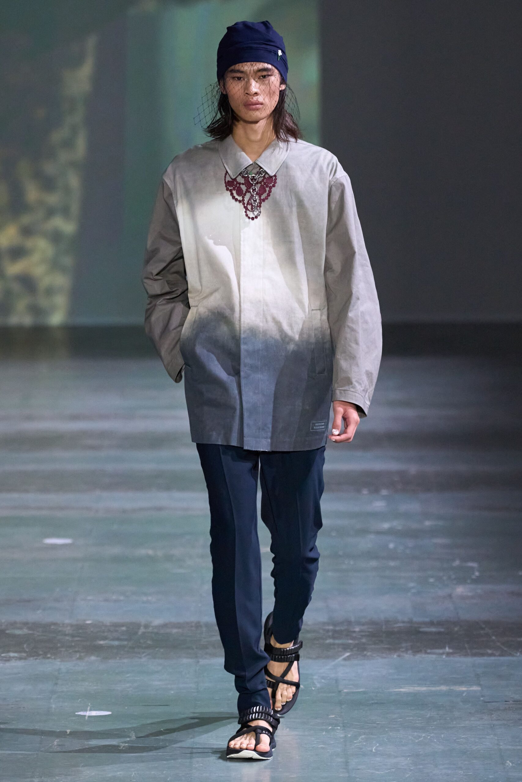 gray cotton long-sleeve collared relaxed color-blocked shirt
