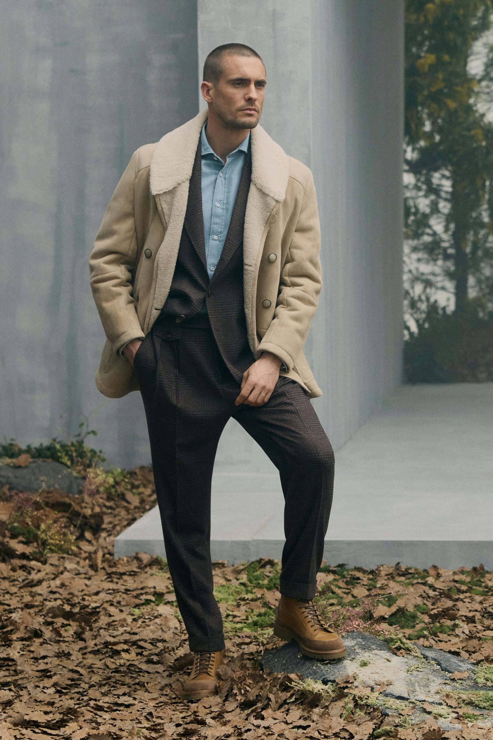 beige wool long-sleeve collared structured buttoned coat