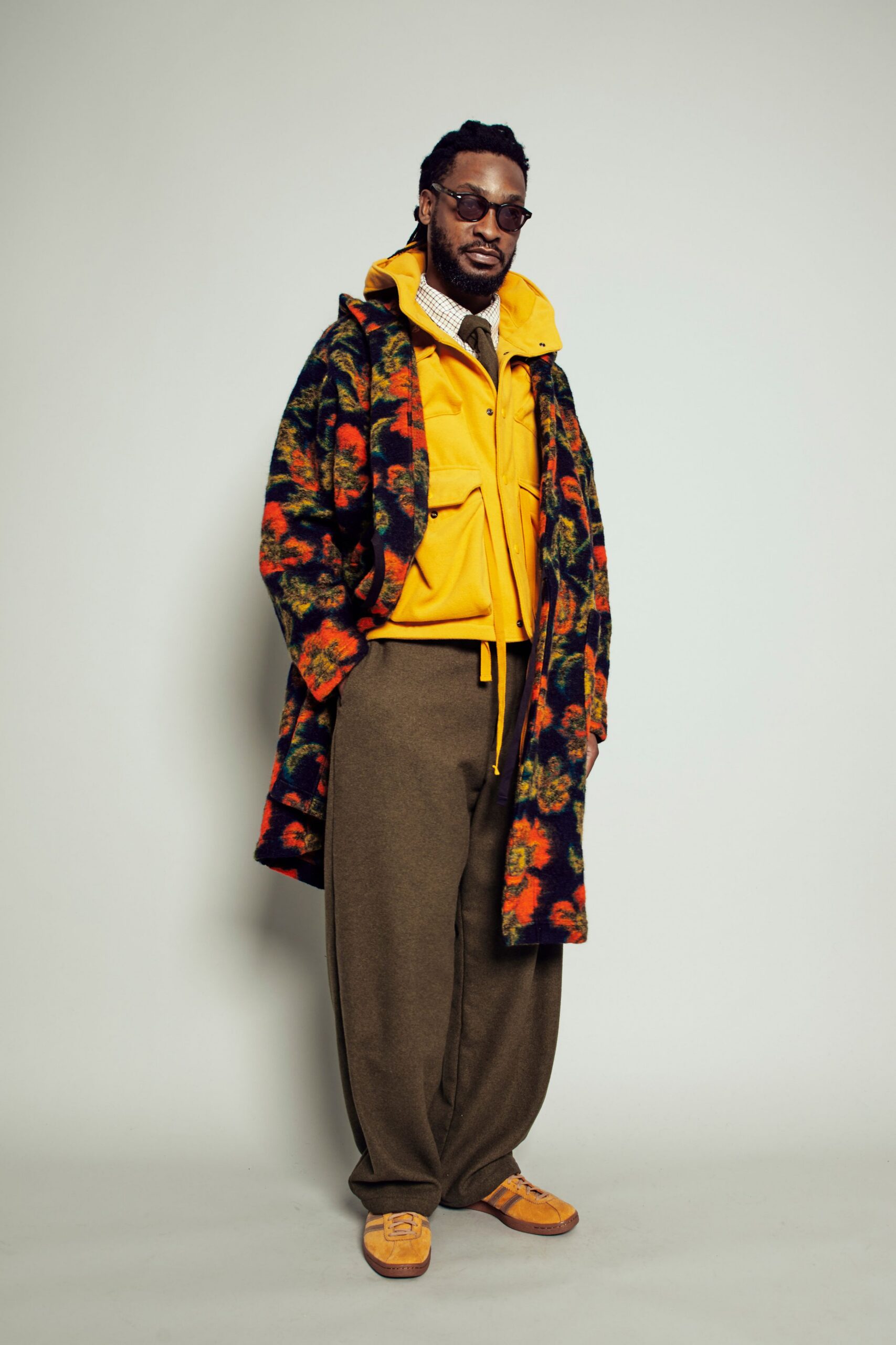 yellow cotton long-sleeve hooded fitted hoodie