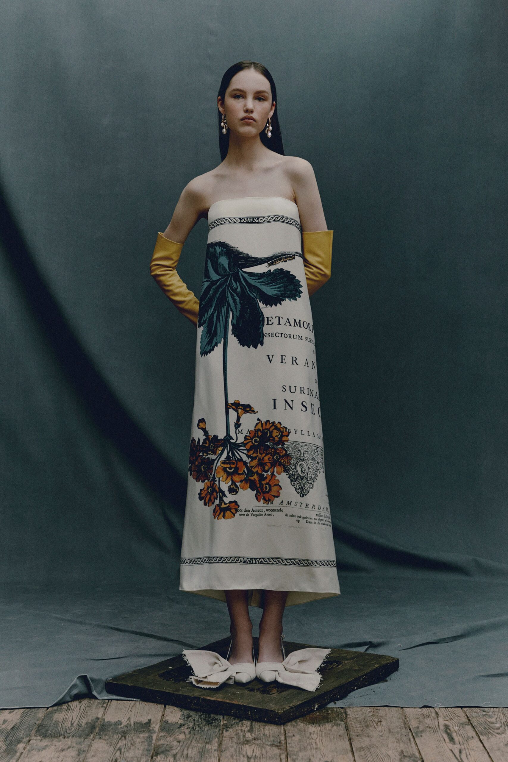 white cotton strapless fitted printed midi gown