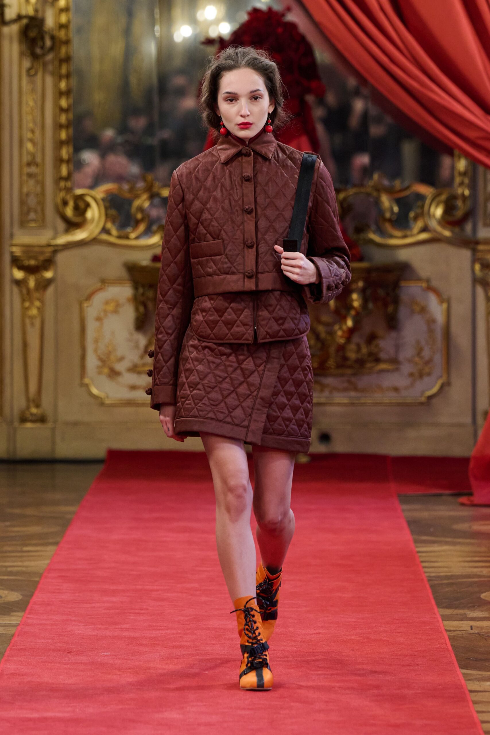 brown cotton fitted quilted mini skirt