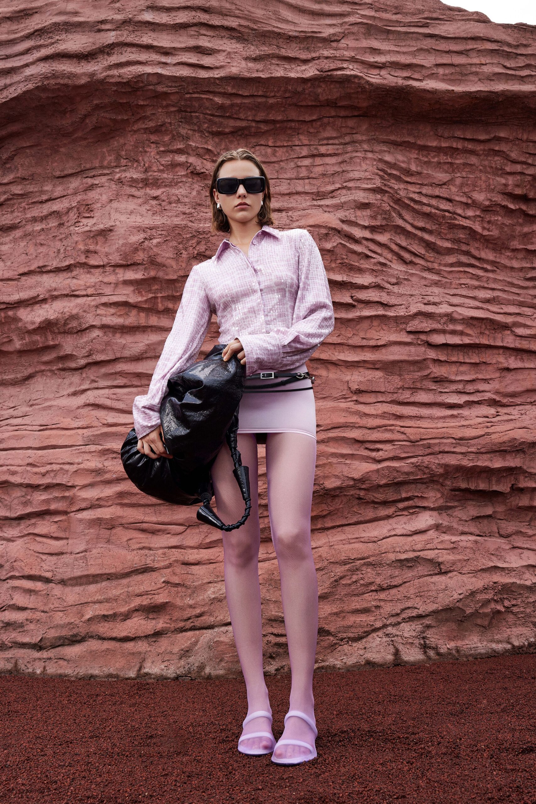 pink cotton long-sleeve collared fitted striped shirt