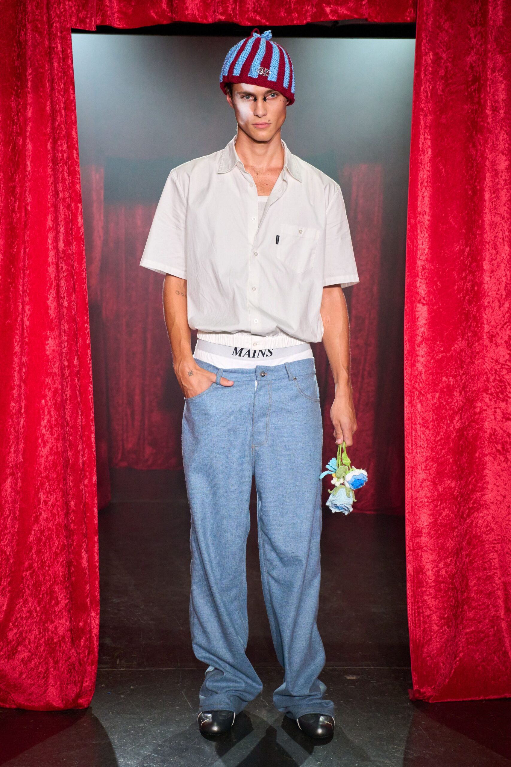 blue cotton relaxed high-waisted straight-leg pants