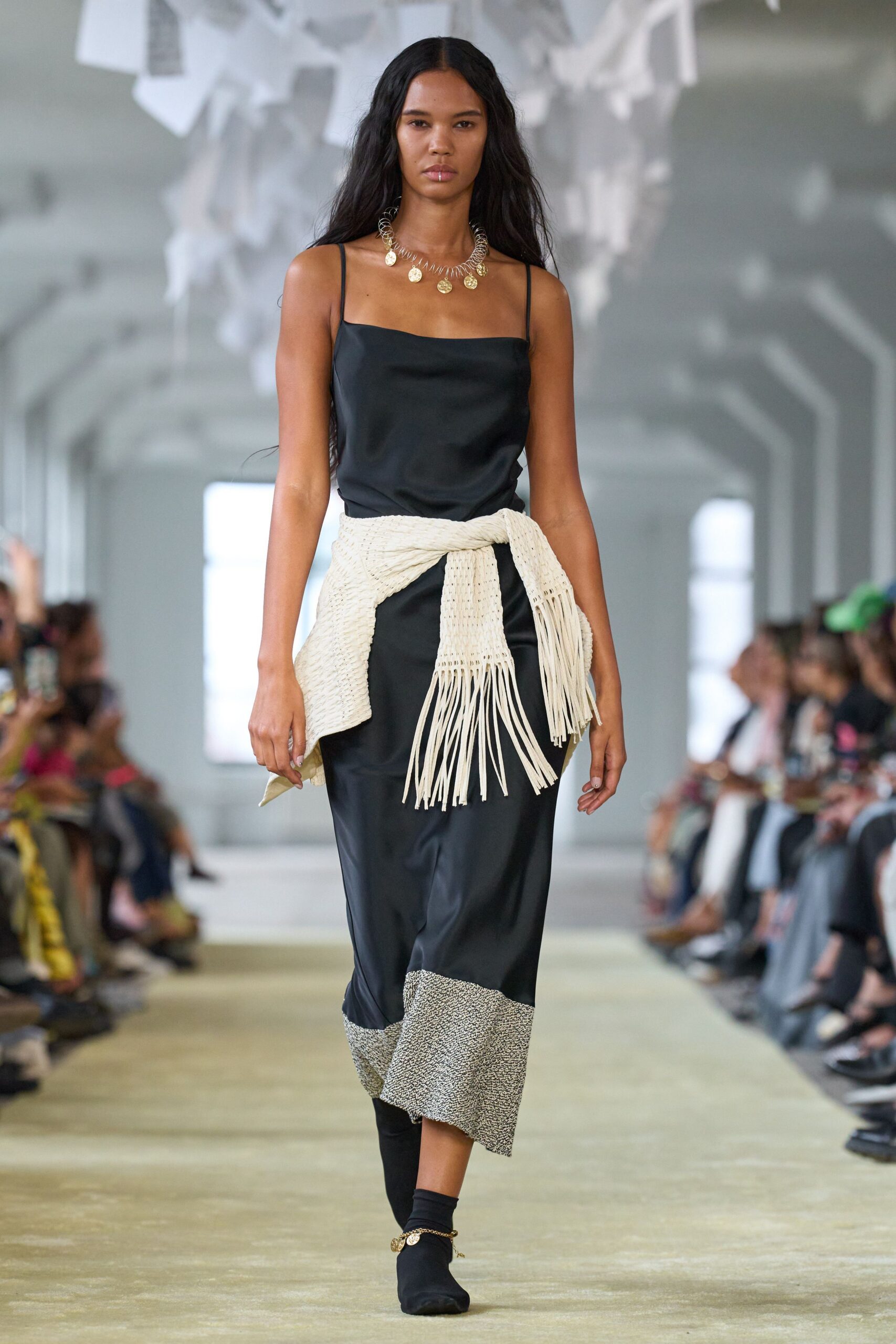 white cotton fitted fringed belt