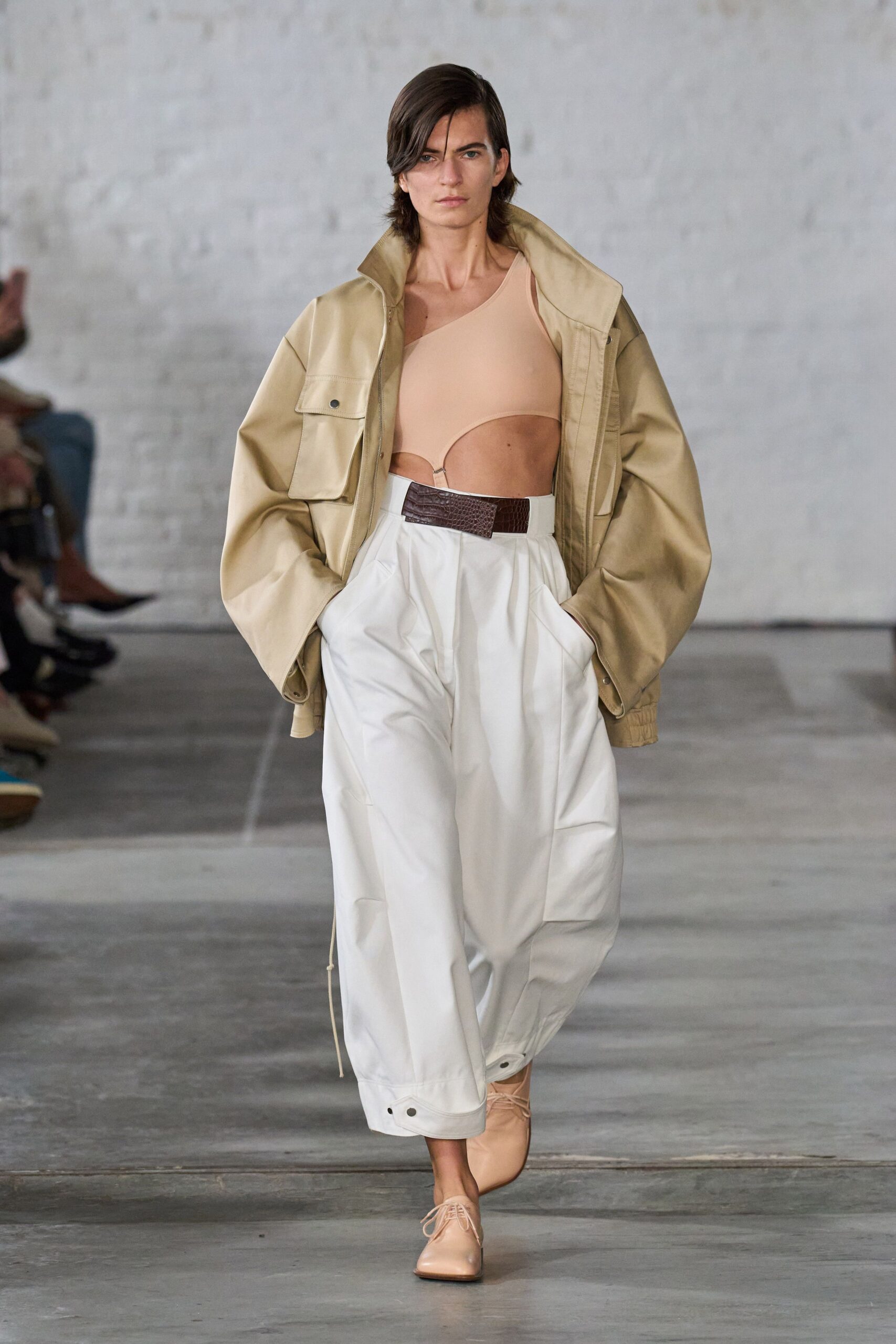 beige cotton long-sleeve collared oversized buttoned jacket